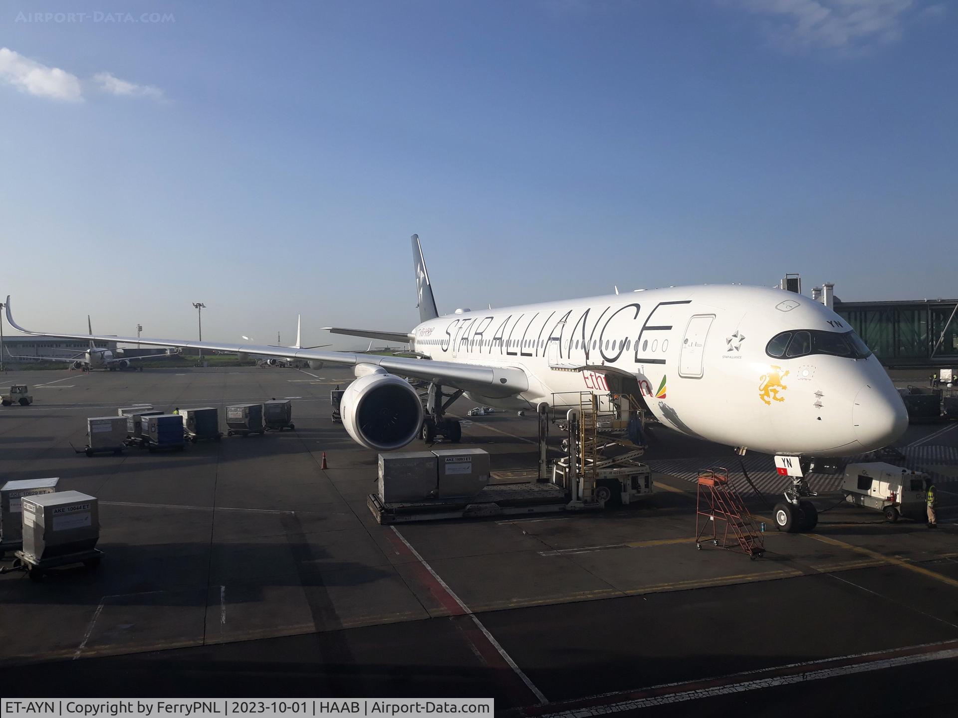 ET-AYN, 2021 Airbus A350-941 C/N 542, Ethiopian A359 in Star Alliance cs