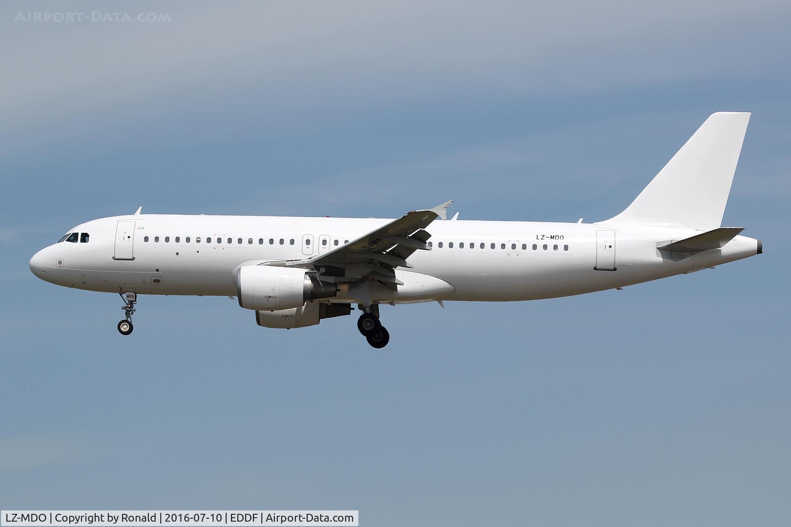 LZ-MDO, 1998 Airbus A320-214 C/N 0879, at fra