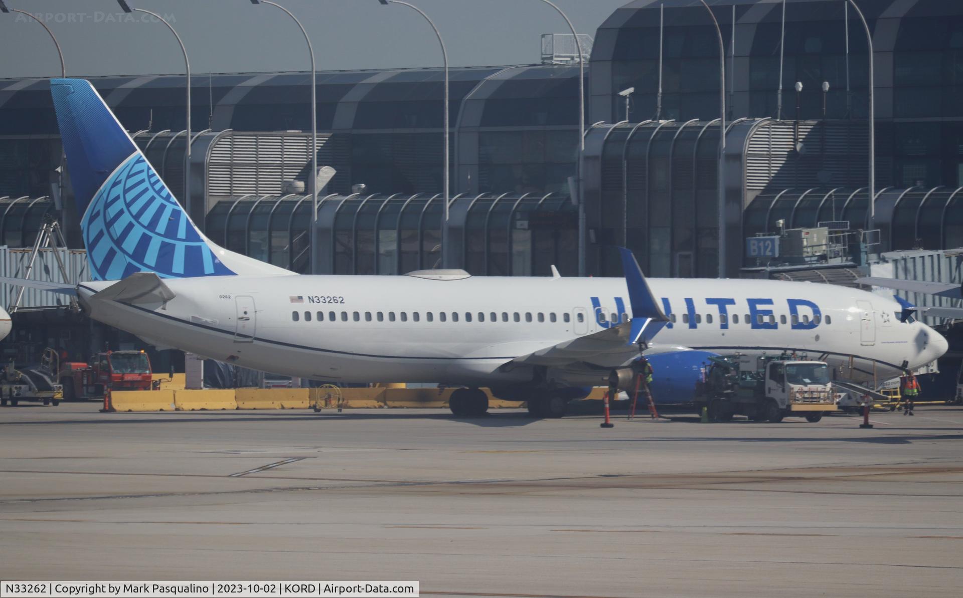 N33262, 2001 Boeing 737-824 C/N 32402, Boeing 737-824