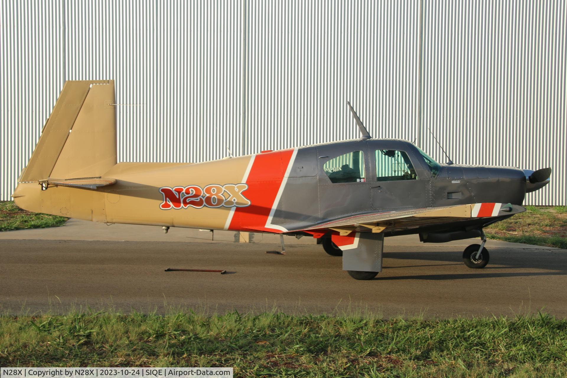 N28X, 1964 Mooney M20E Super 21 C/N 347, 1964 Mooney M20E Super 21