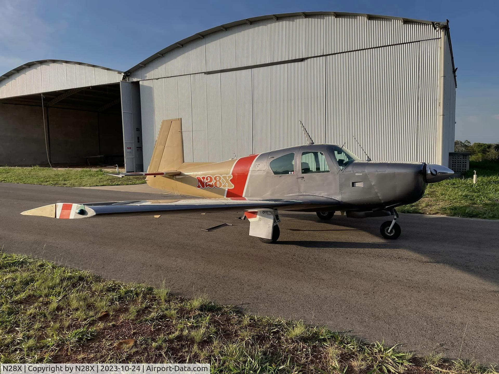 N28X, 1964 Mooney M20E Super 21 C/N 347, 1964 Mooney M20E Super 21