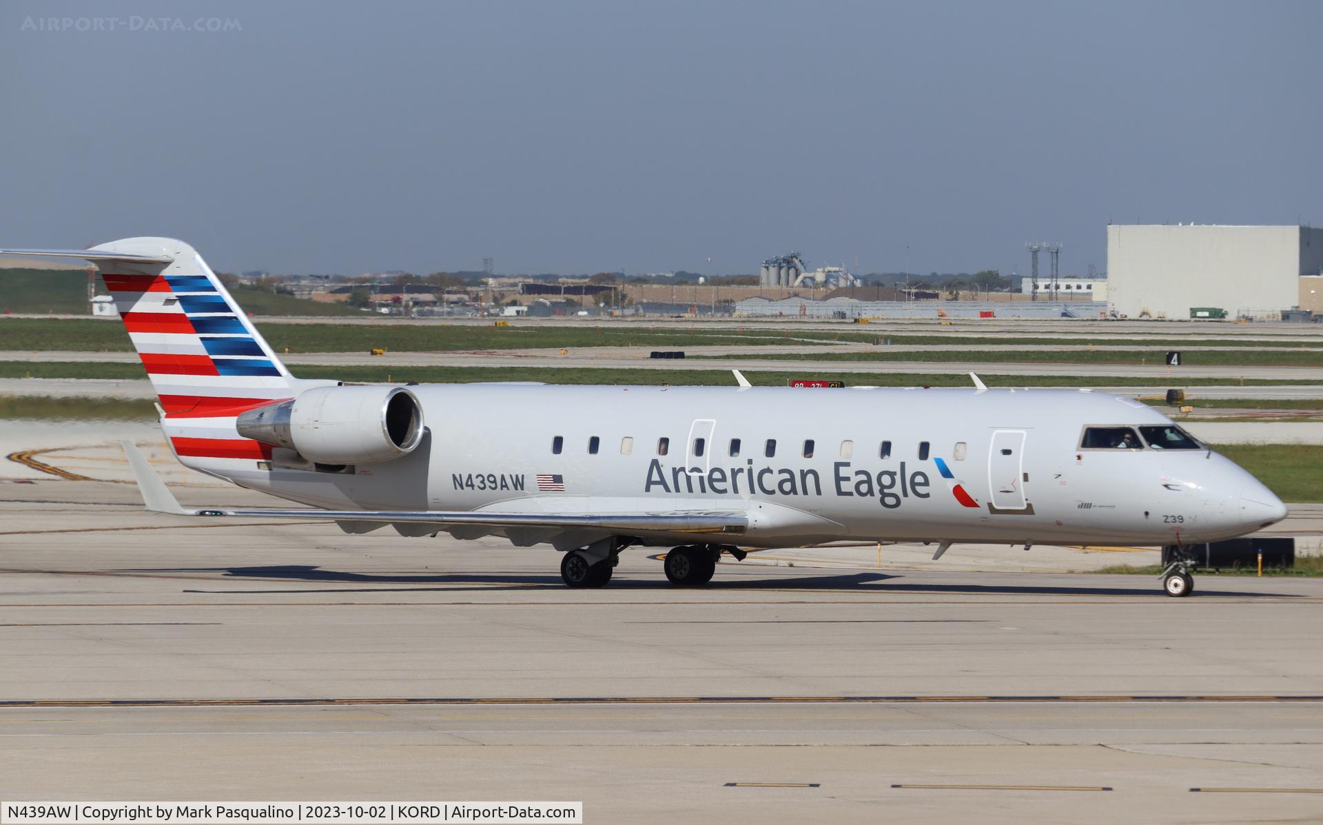 N439AW, 2003 Bombardier CRJ-200LR (CL-600-2B19) C/N 7753, CL-600-2B19
