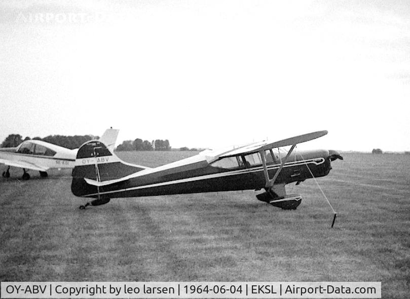 OY-ABV, 1960 Auster D.6/180 C/N 3702, Skovlunde Air Show 4.6.1964