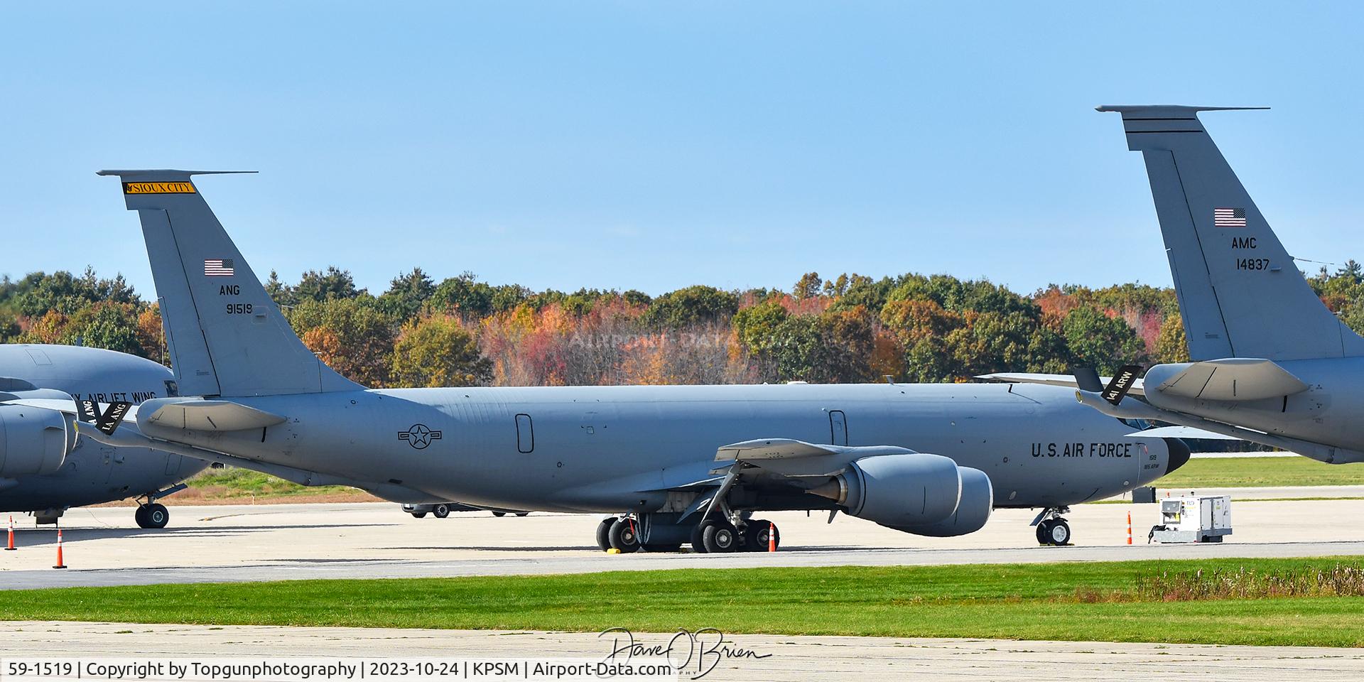 59-1519, 1959 Boeing KC-135R Stratotanker C/N 18007, FLAM21 on the ramp after arriving late the night before.
