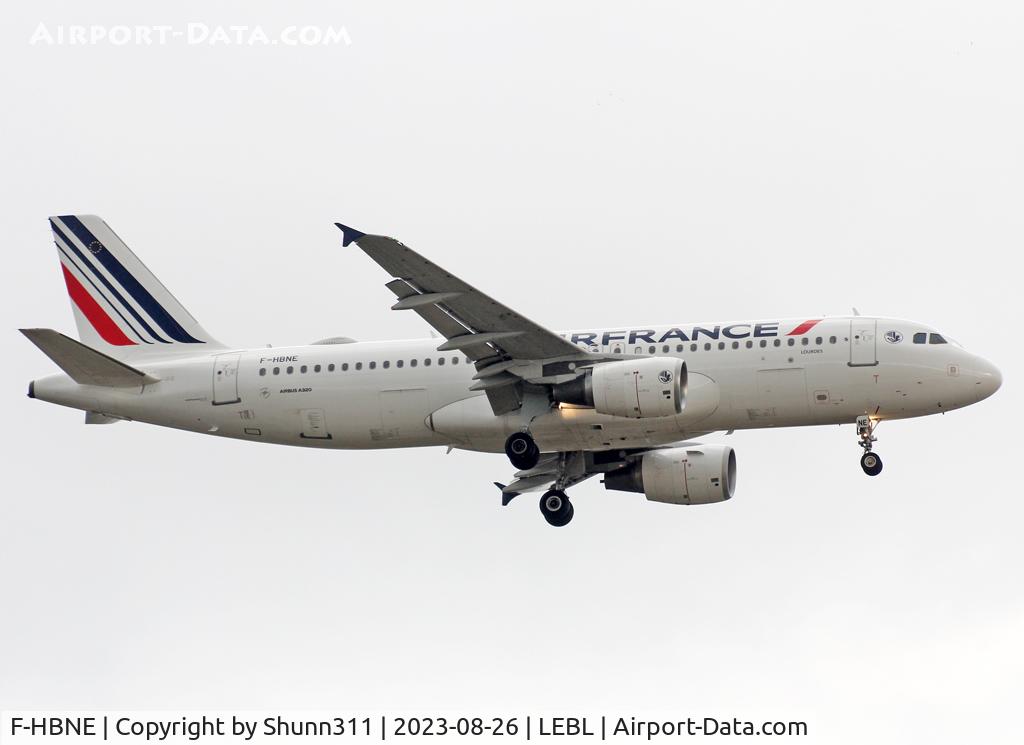 F-HBNE, 2011 Airbus A320-214 C/N 4664, Landing rwy 06L with modified new c/s... Named 'Lourdes'