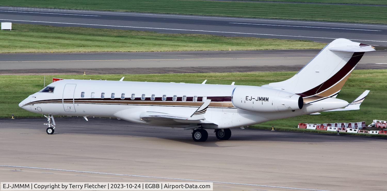 EJ-JMMM, 2010 Bombardier BD-700-1A10 Global Express XRS C/N 9387, At Birmingham
