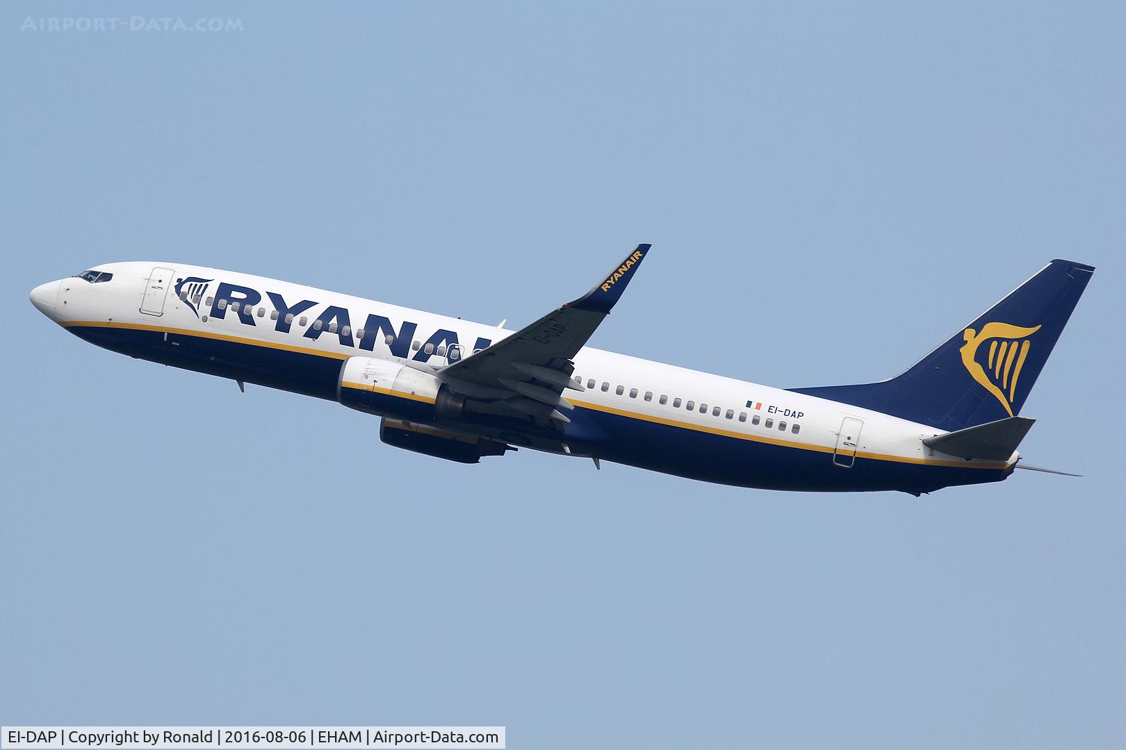 EI-DAP, 2003 Boeing 737-8AS C/N 33551, at spl
