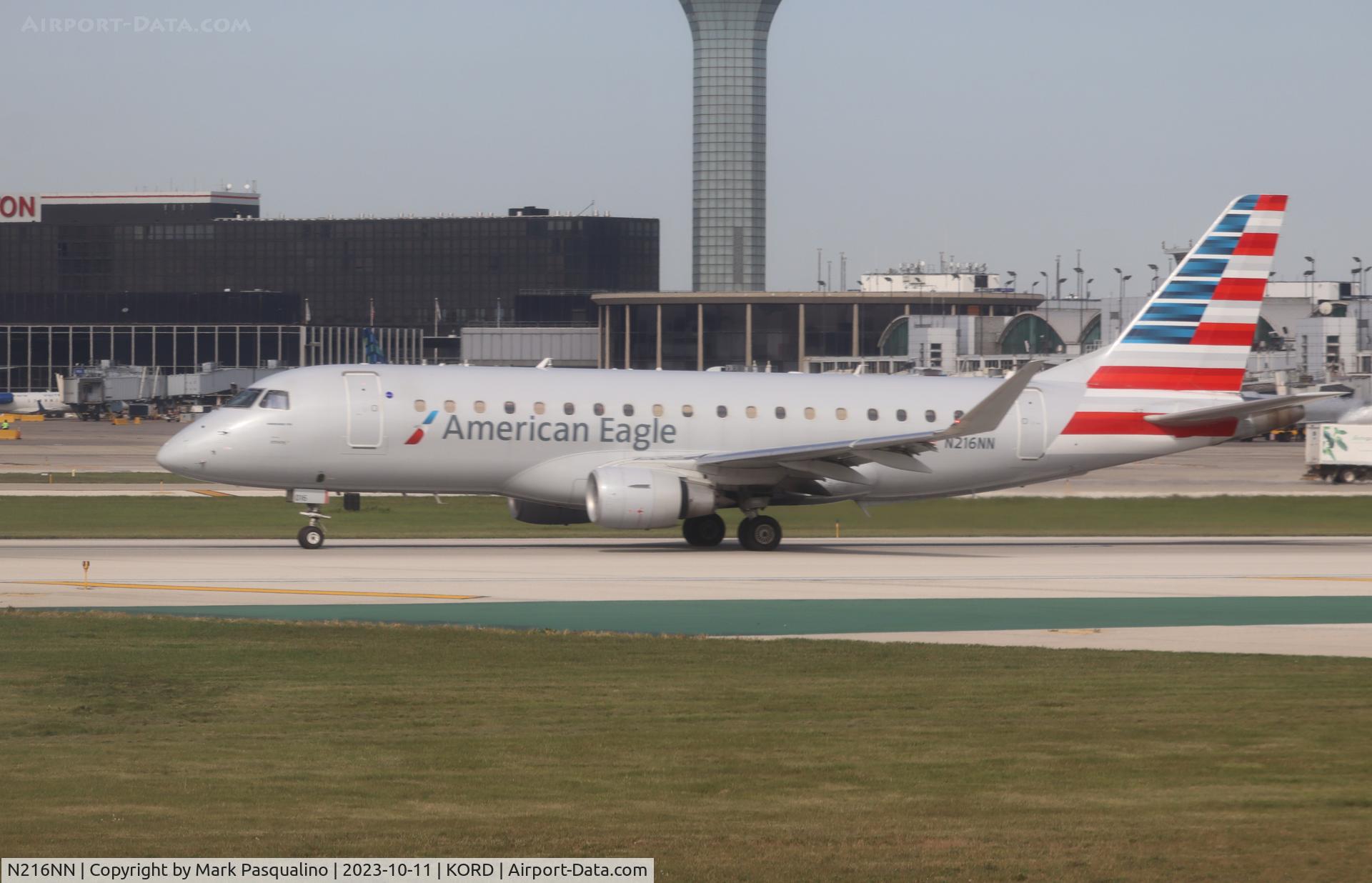 N216NN, 2015 Embraer 175LR (ERJ-170-200LR) C/N 17000513, ERJ-170-200LR