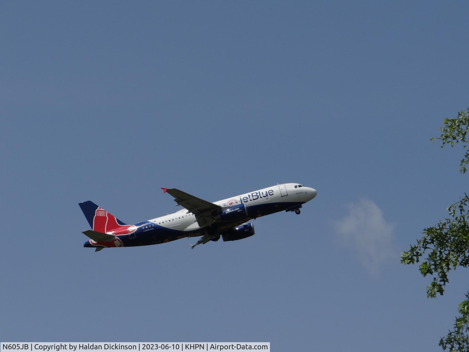 N605JB, 2005 Airbus A320-232 C/N 2368, JetBlue Red Sox Livery