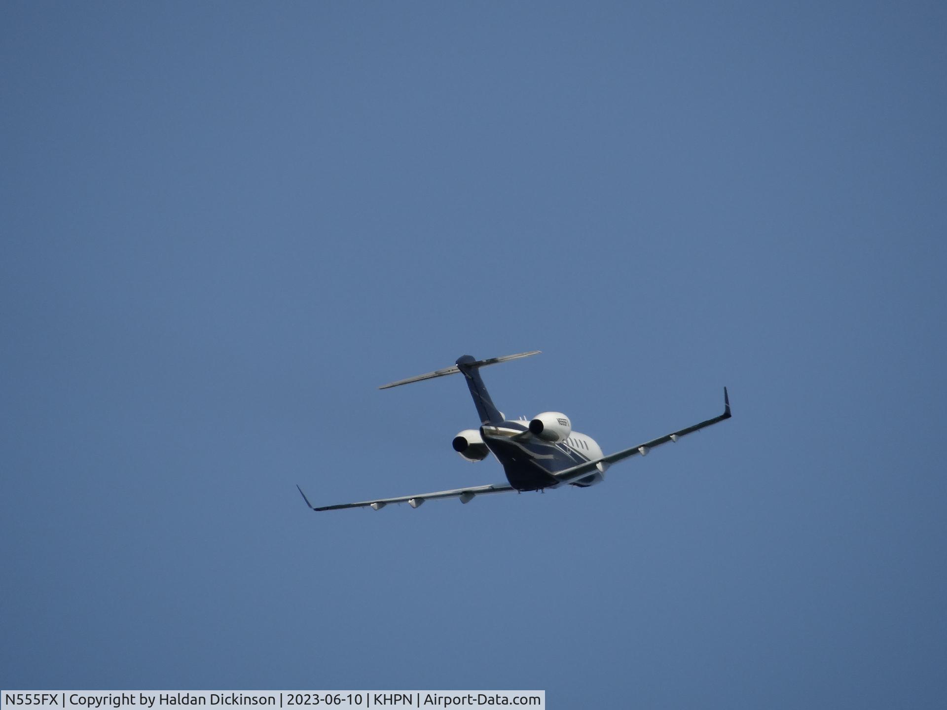N555FX, 2006 Bombardier BD-100-1A10 C/N 20084, 2006 Bombardier BD-100-1A10