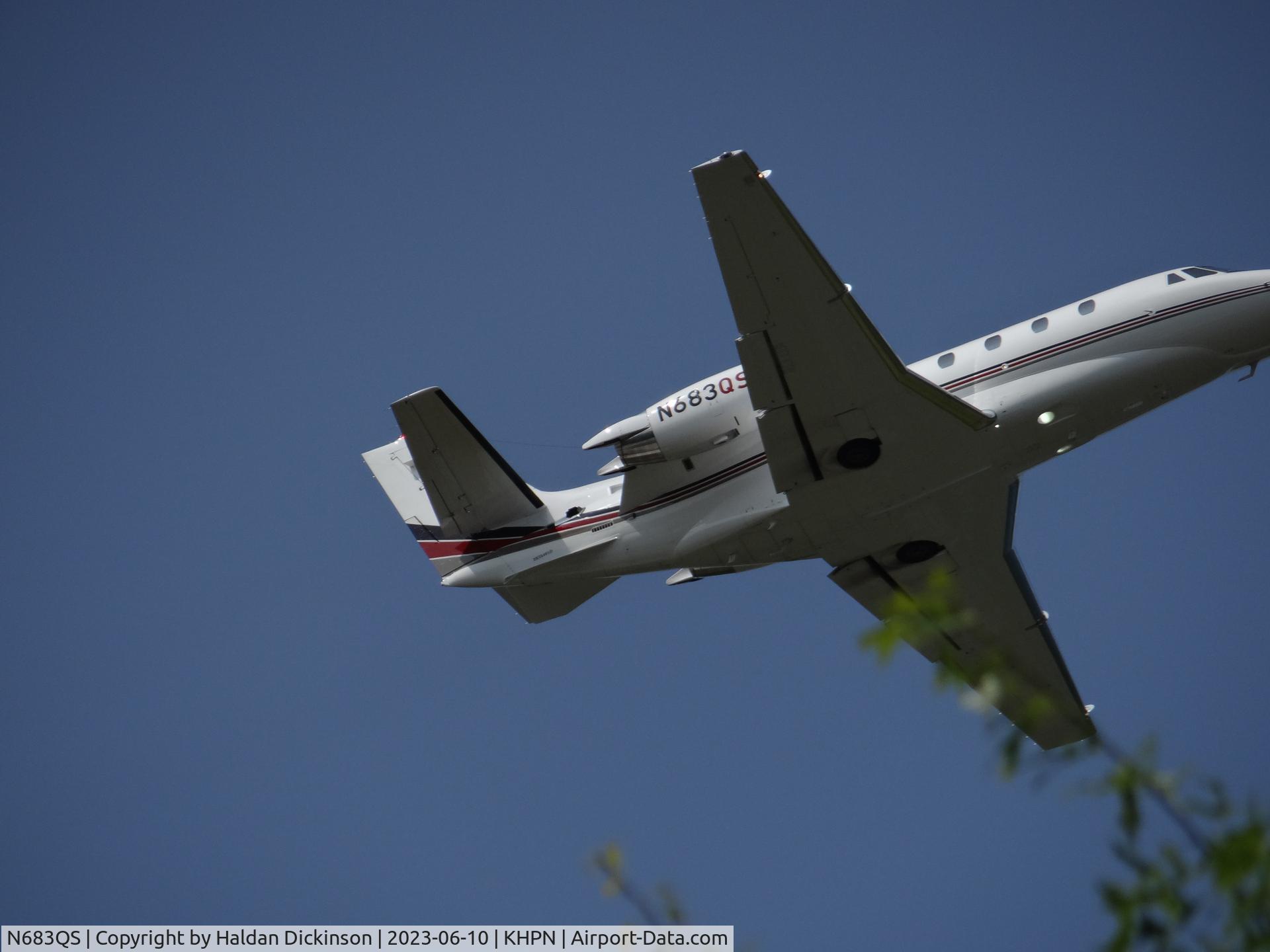 N683QS, 2006 Cessna 560XL Citation XLS C/N 560-5643, 2006 Cessna 560XL Citation XLS Taking Off