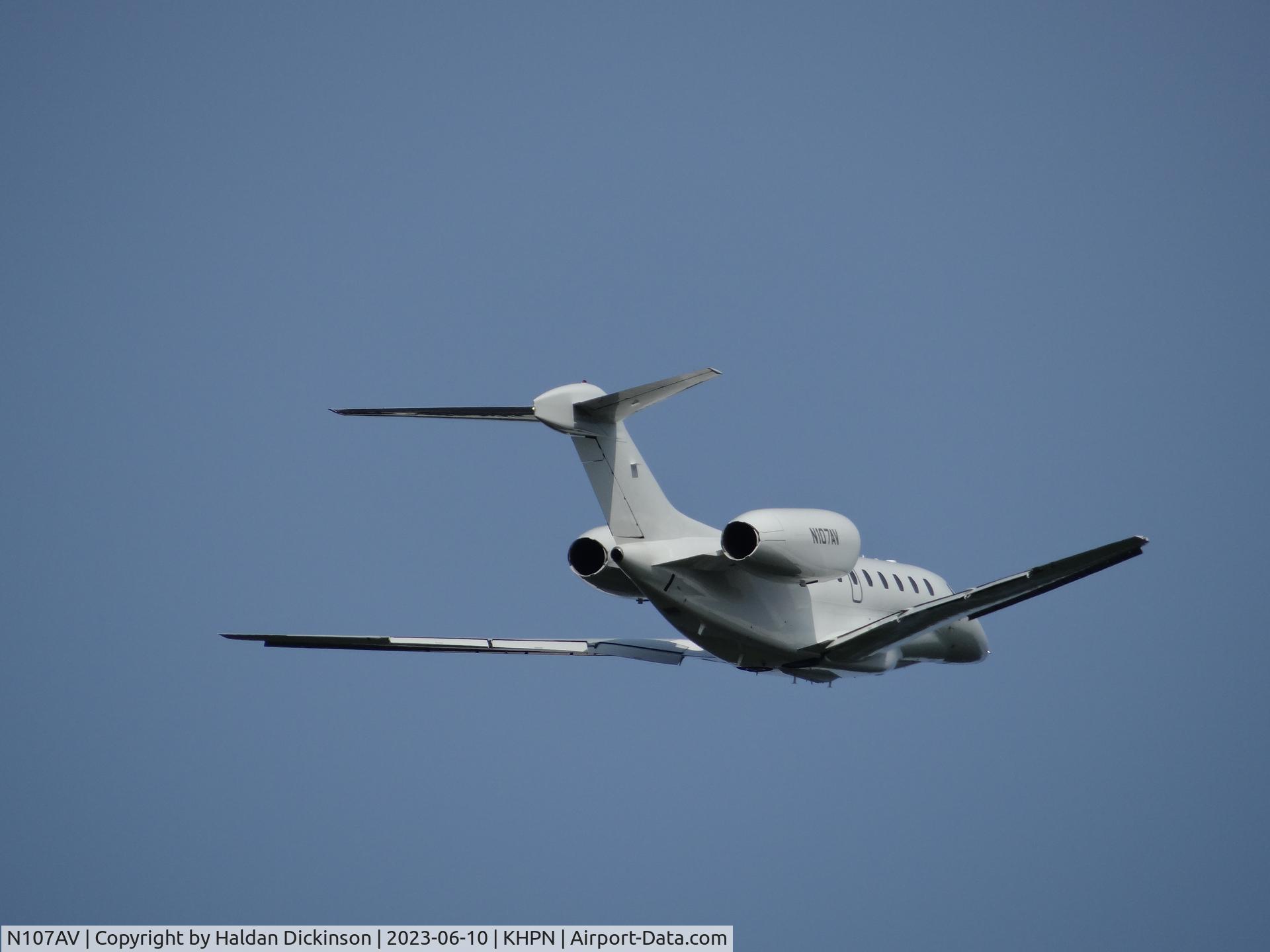N107AV, 2000 Cessna 750 Citation X Citation X C/N 750-0107, 2000 Cessna 750
Takeoff