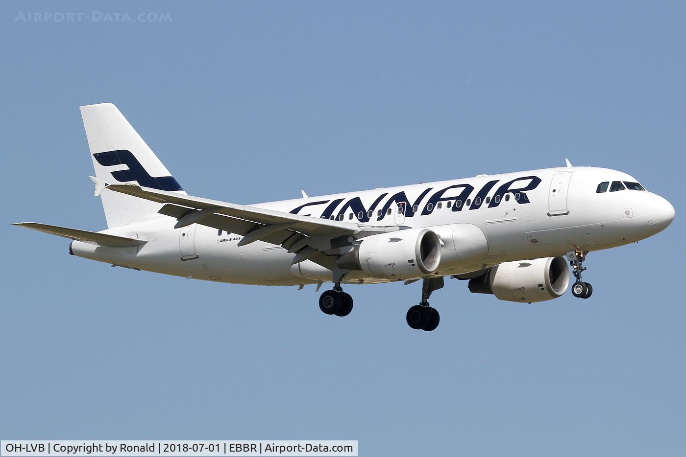OH-LVB, 1999 Airbus A319-112 C/N 1107, at bru