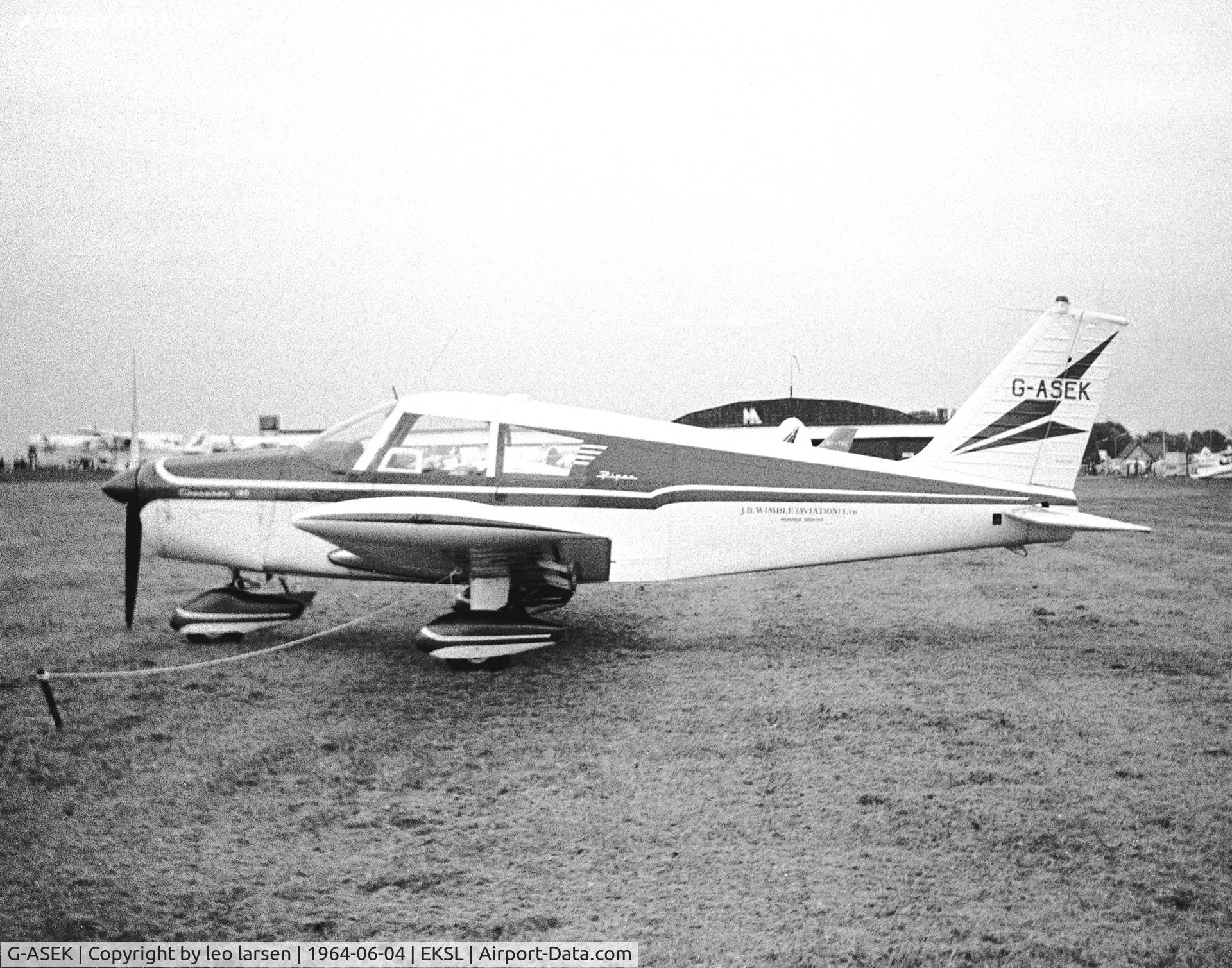 G-ASEK, 1963 Piper PA-28-180 Cherokee C/N 28-1082, Skovlunde  4.6.1964