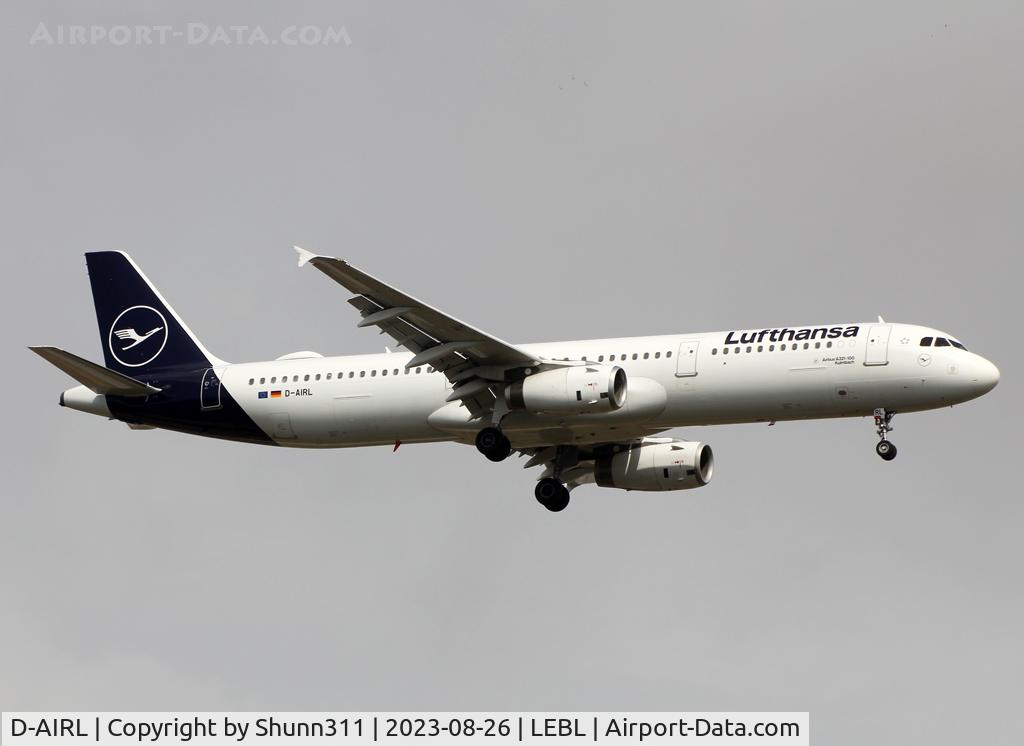 D-AIRL, 1994 Airbus A321-131 C/N 505, Landing rwy 06L in new c/s