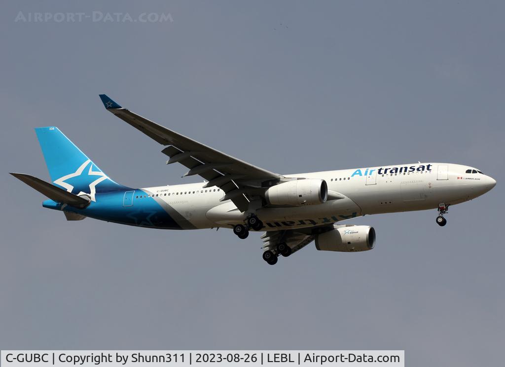 C-GUBC, 2003 Airbus A330-243 C/N 518, Landing rwy 06L in new c/s