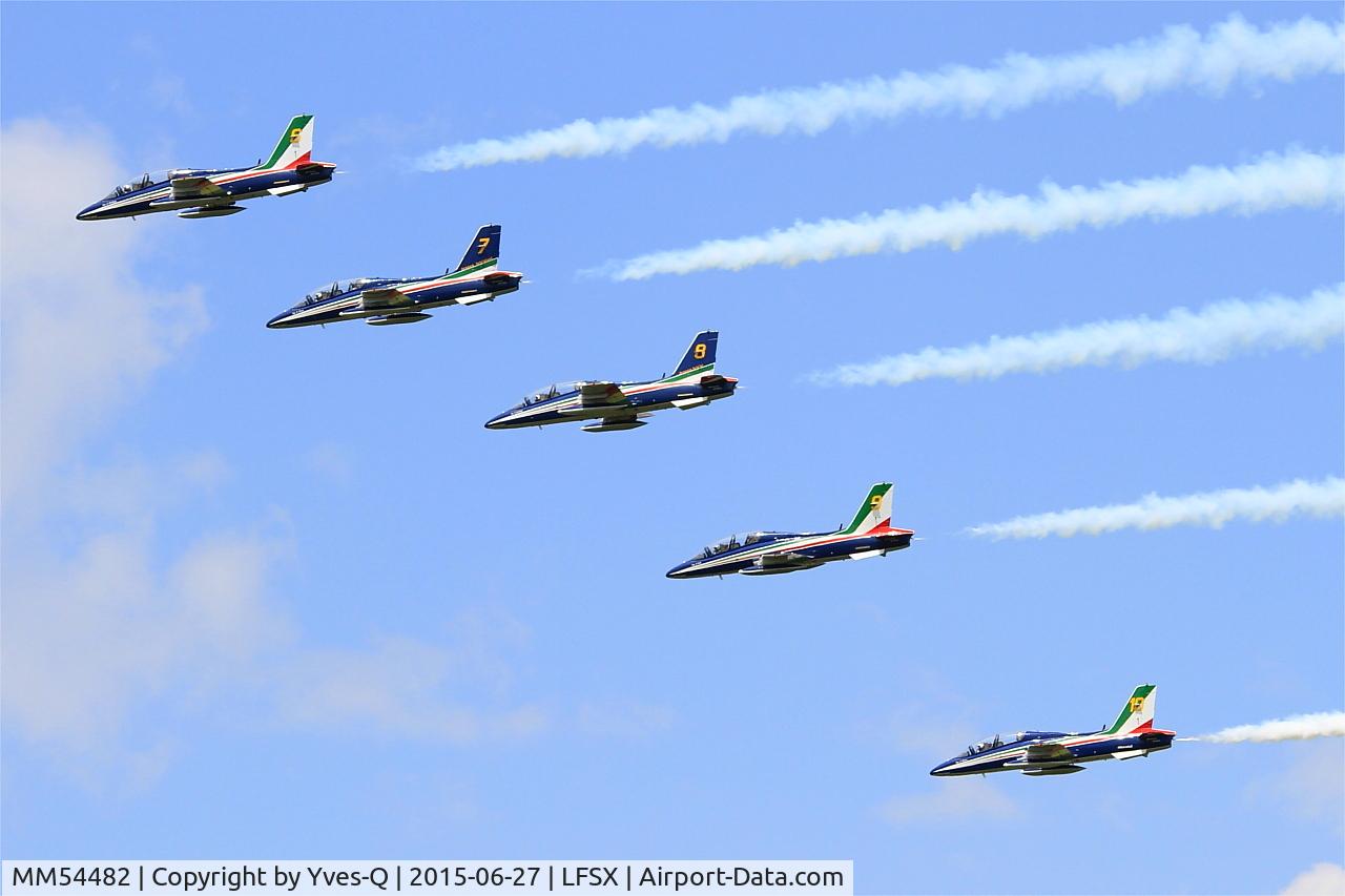 MM54482, Aermacchi MB-339PAN C/N 6677/072/AD011, Aermacchi MB-339PAN, Number 6 of Frecce Tricolori Aerobatic Team 2015, On display, Luxeuil-Saint Sauveur Air Base 116 (LFSX)