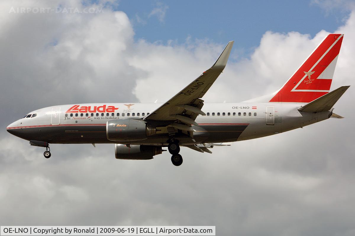 OE-LNO, 2001 Boeing 737-7Z9 C/N 30419, at lhr