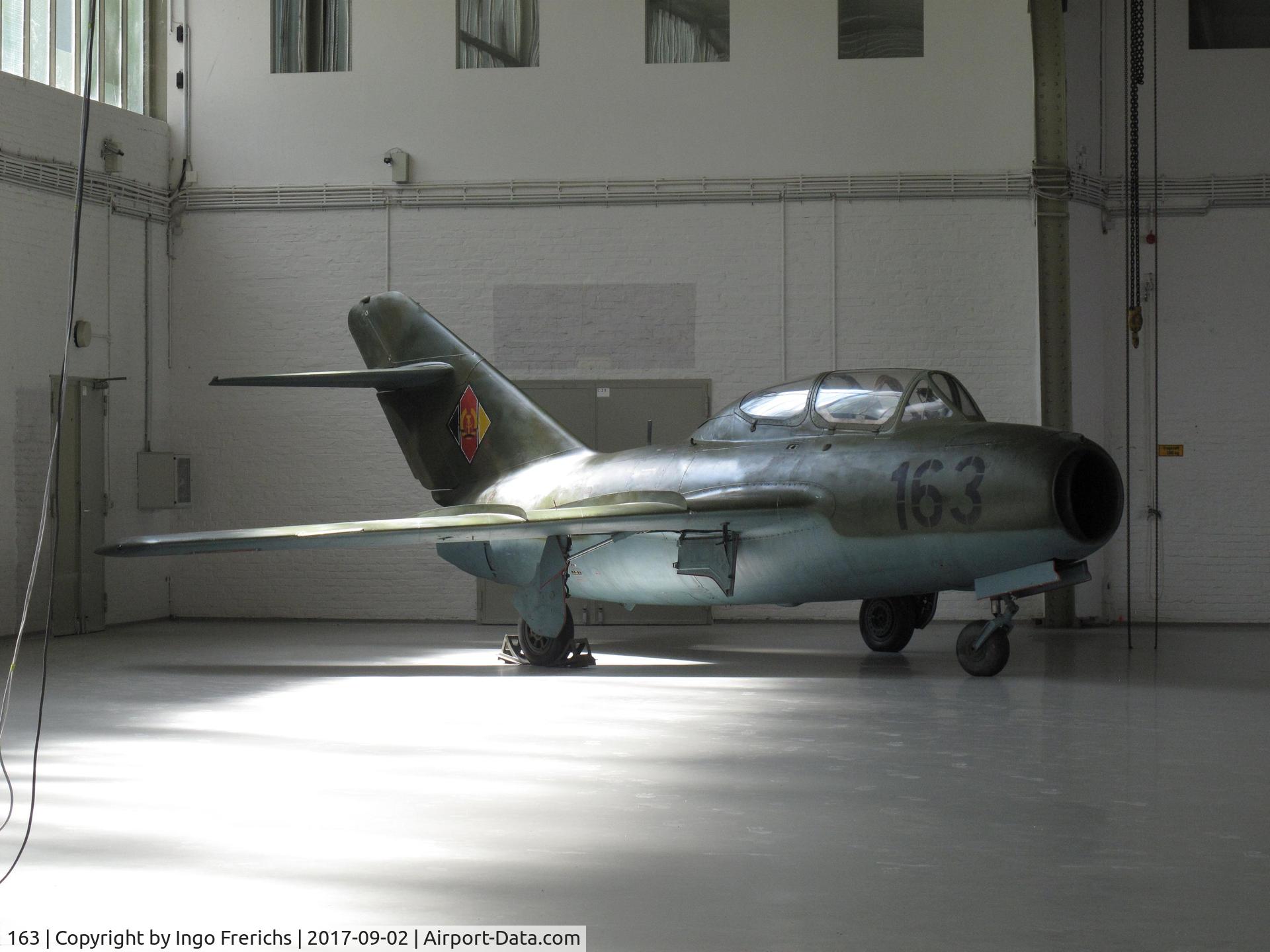 163, 1959 Mikoyan-Gurevich MiG-15 UTI C/N 922257, MHM Berlin-Gatow
