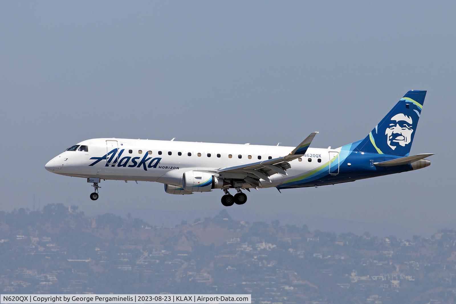 N620QX, 2017 Embraer 175LR (ERJ-170-200LR) C/N 17000640, Final runway 24R.
