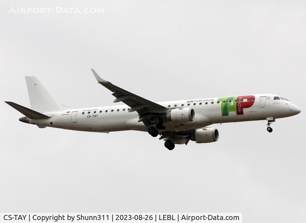 CS-TAY, 2010 Embraer 195LR (ERJ-190-200LR) C/N 19000357, Landing rwy 06L... White tail c/s