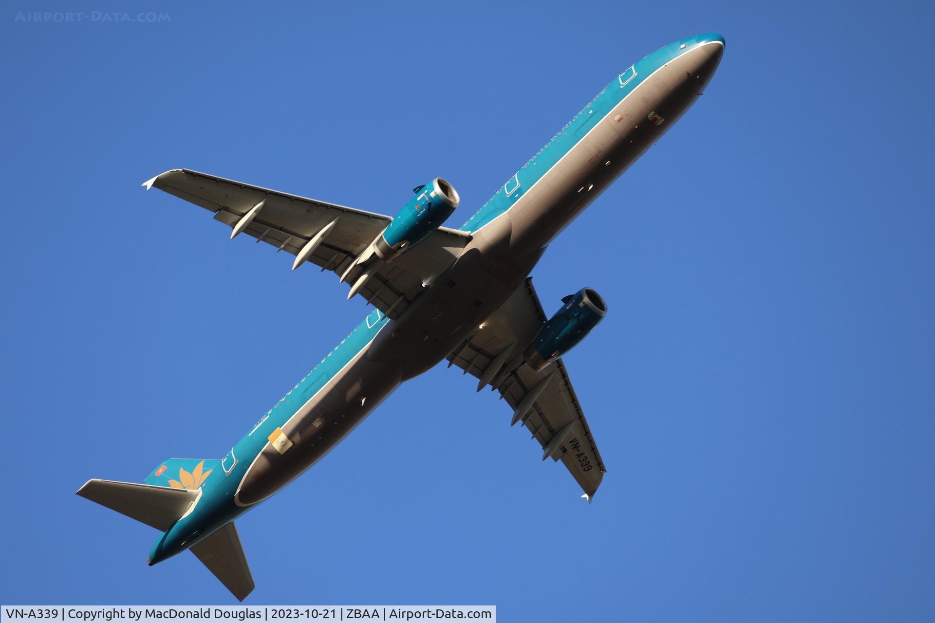VN-A339, 2012 Airbus A321-231 C/N 5275, PEK/ZBAA