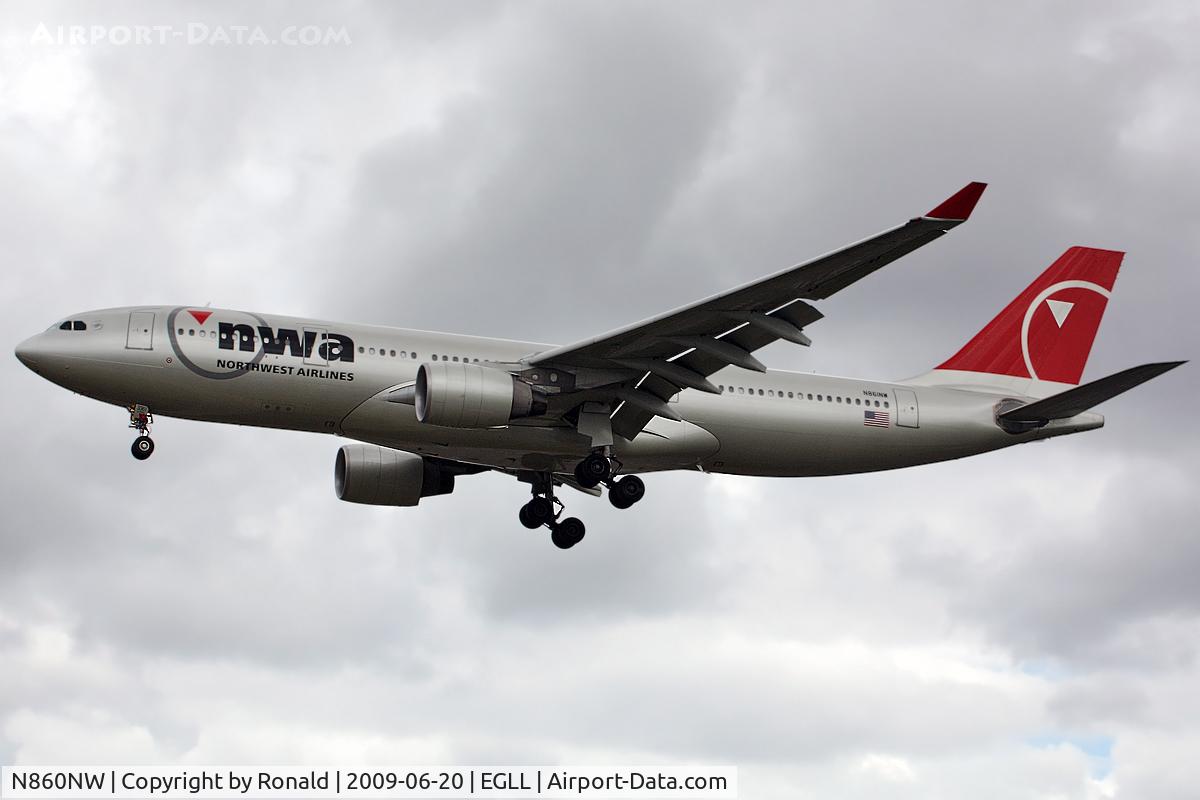 N860NW, 2006 Airbus A330-223 C/N 778, at lhr