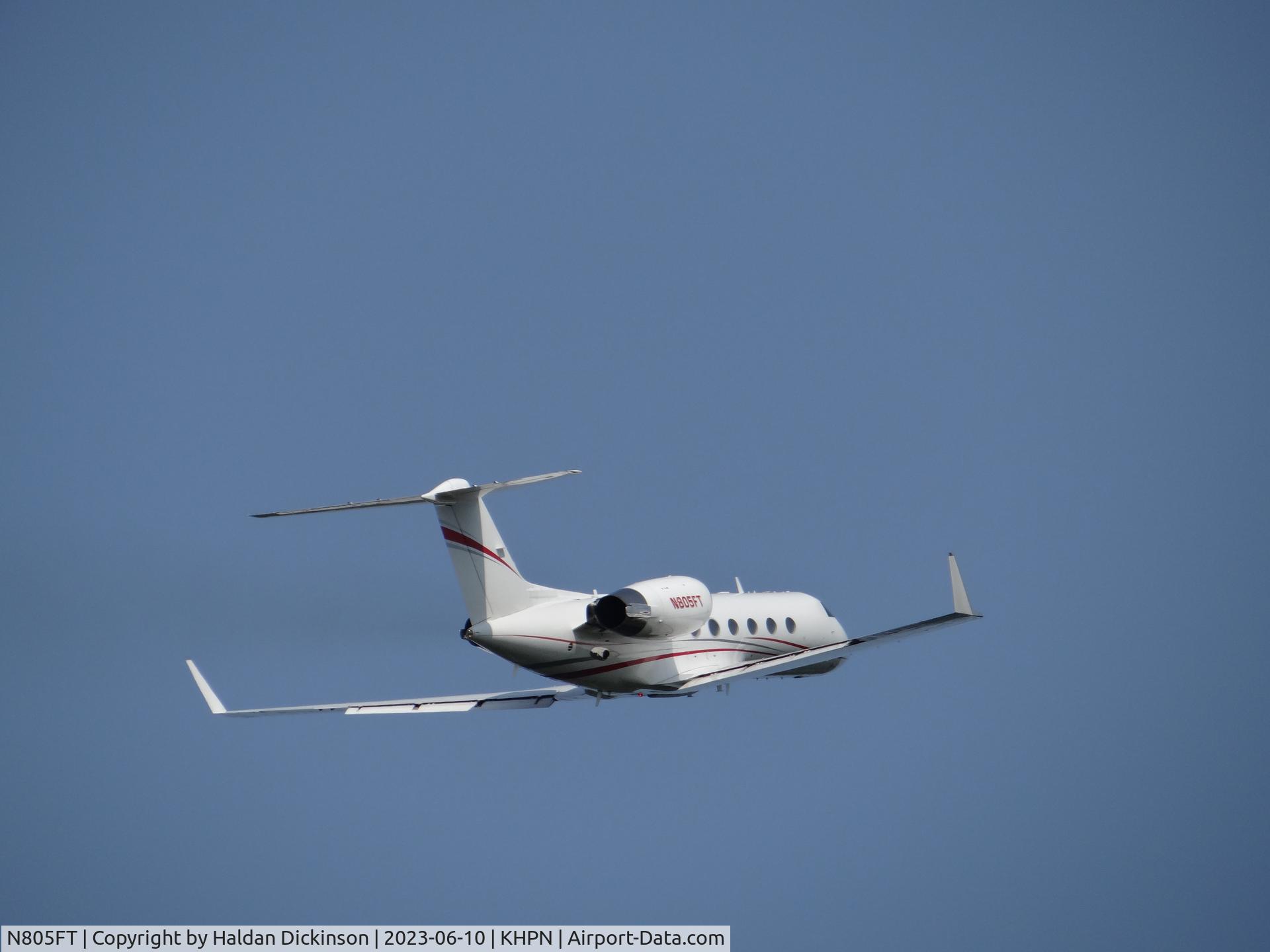 N805FT, 1999 Gulfstream Aerospace G-IV C/N 1374, 1999 Gulfstream Aerospace G-IV
Takeoff