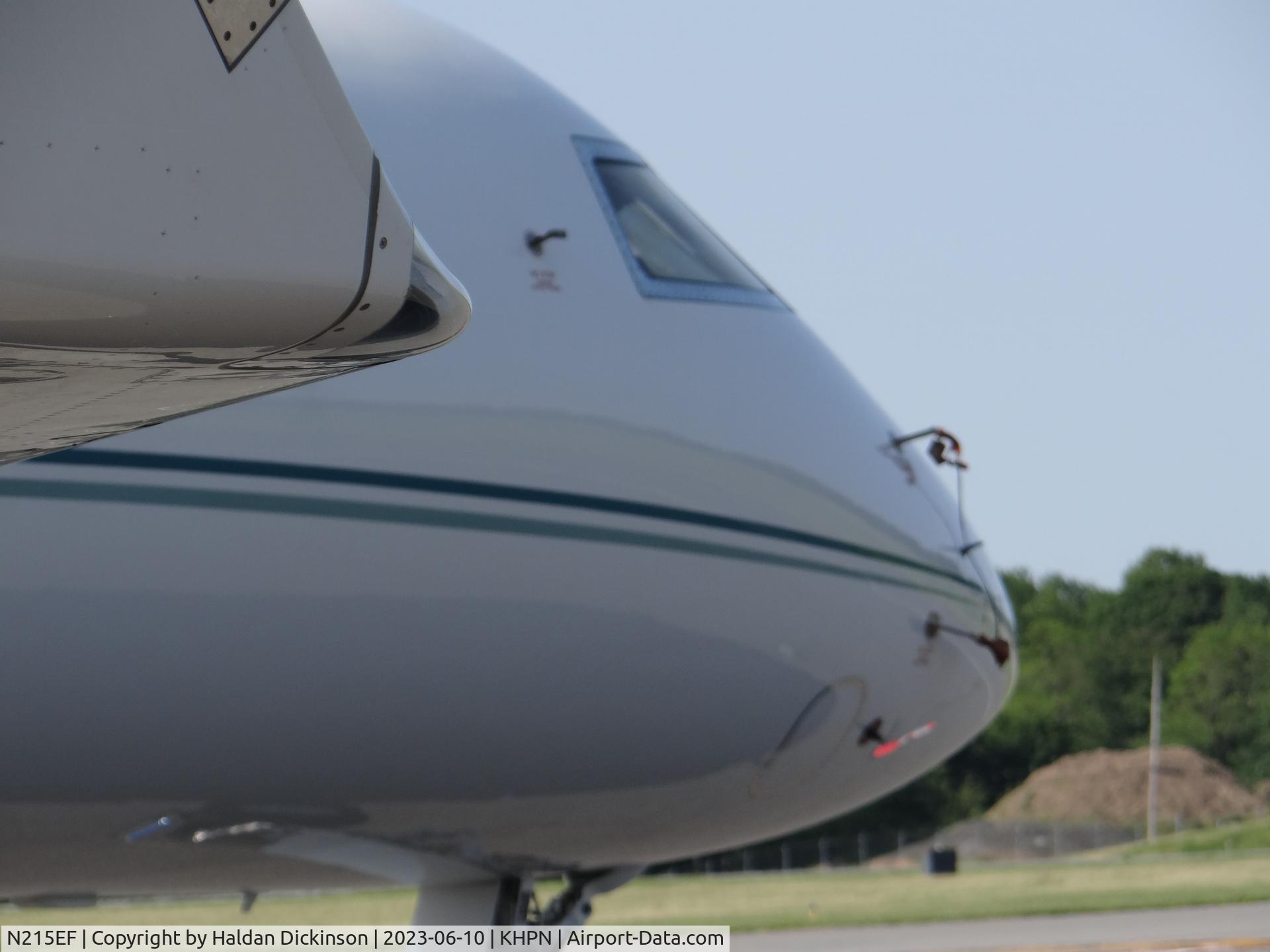 N215EF, 2021 Bombardier BD-700-1A10 Global 6500 C/N 60038, 2021 Bombardier BD-700-1A10 Global 6500
Ramp