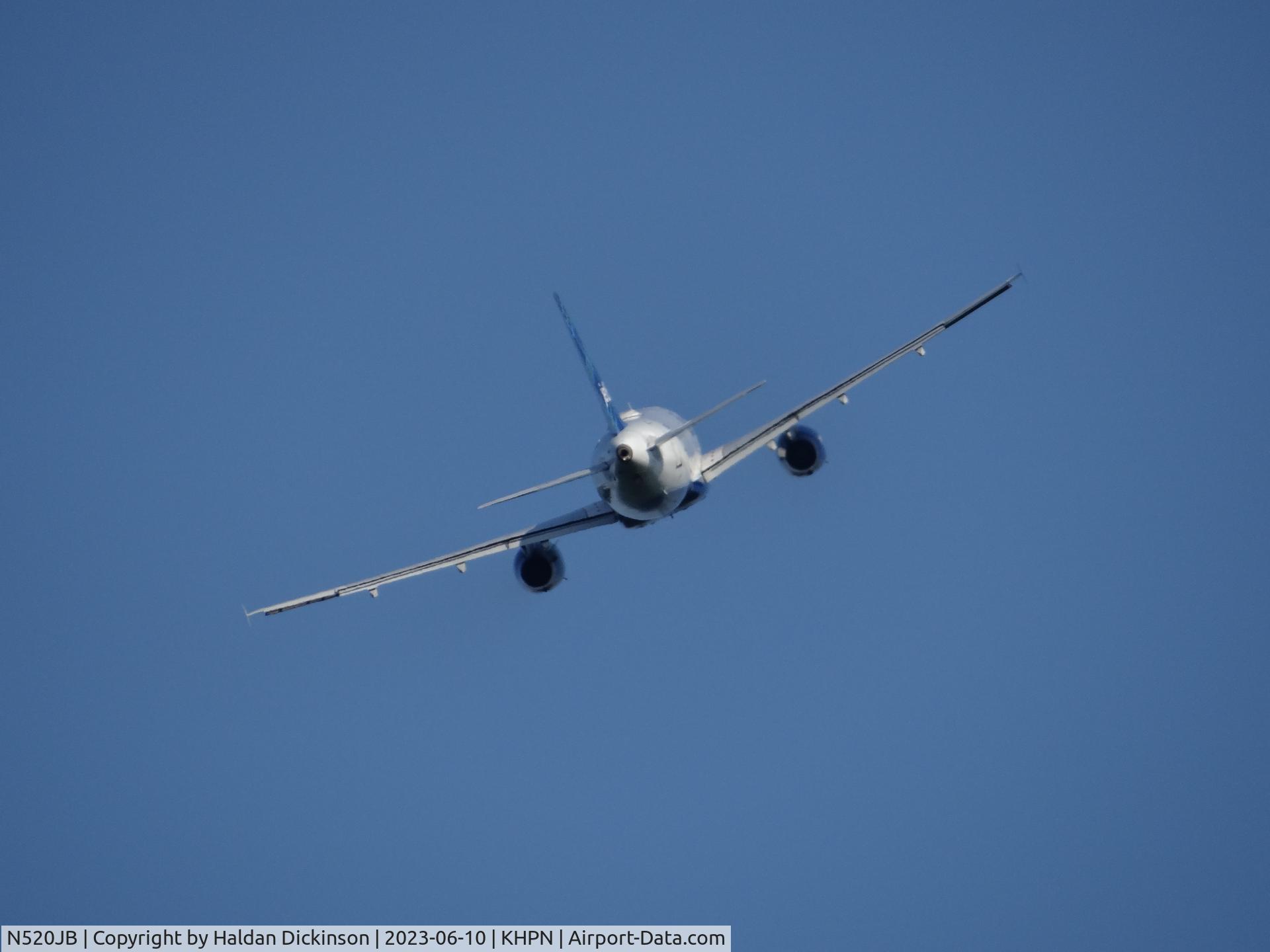 N520JB, 2001 Airbus A320-232 C/N 1446, 2001 Airbus A320-232
Takeoff