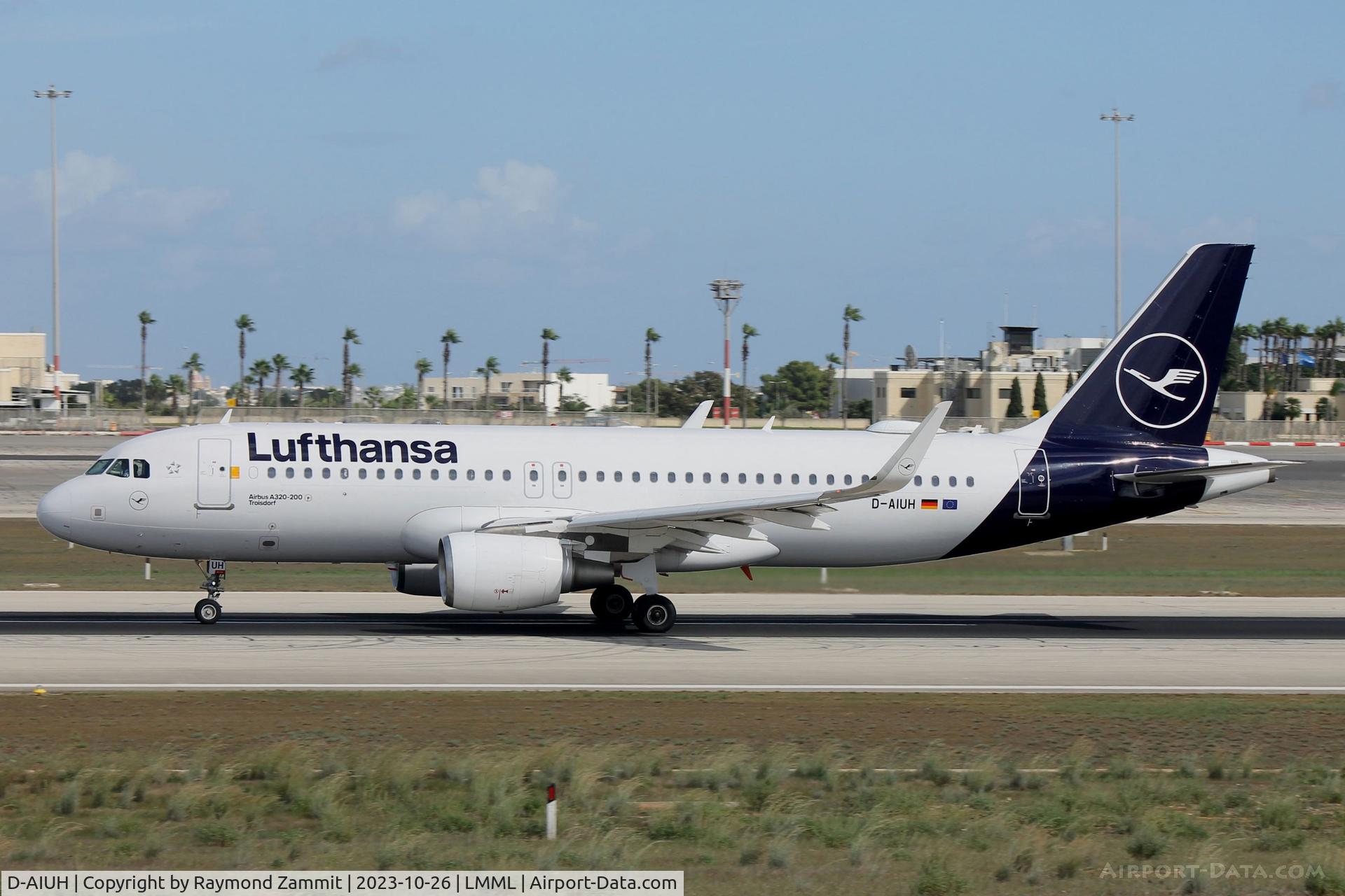 D-AIUH, 2014 Airbus A320-214 C/N 6225, A320 D-AIUH Lufthansa