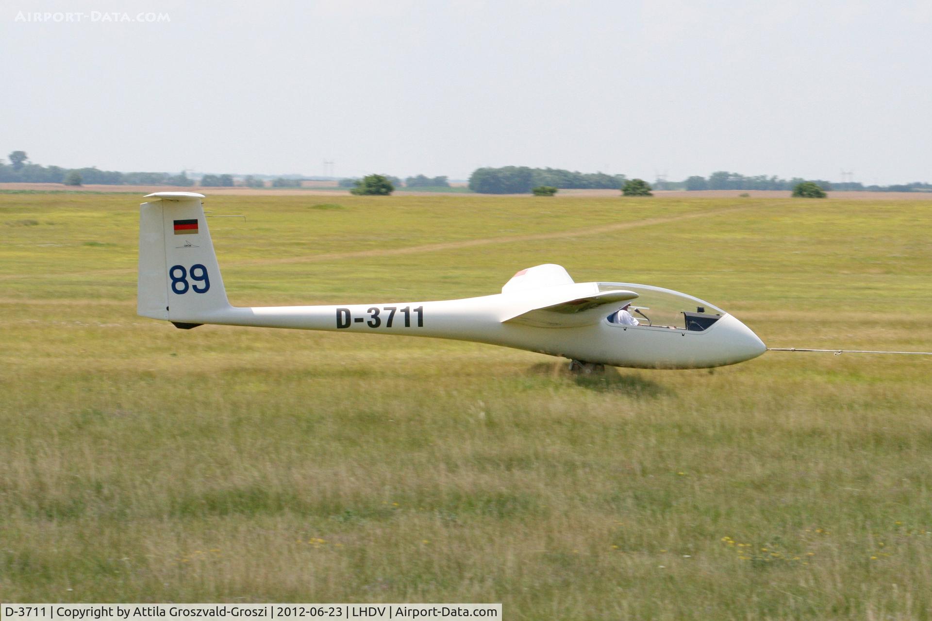 D-3711, 1976 Grob G-102 Astir CS C/N 1216, LHDV - Dunaújváros-Kisapostag Airport, Hungary AIRSHOW 2012