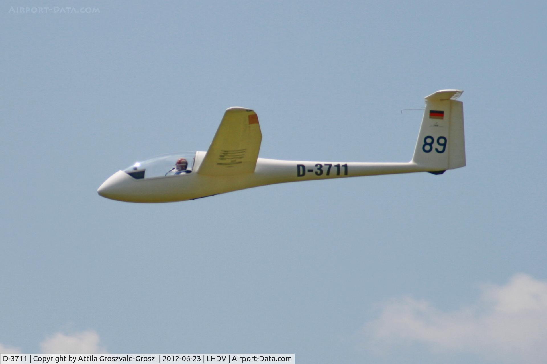 D-3711, 1976 Grob G-102 Astir CS C/N 1216, LHDV - Dunaújváros-Kisapostag Airport, Hungary AIRSHOW 2012
