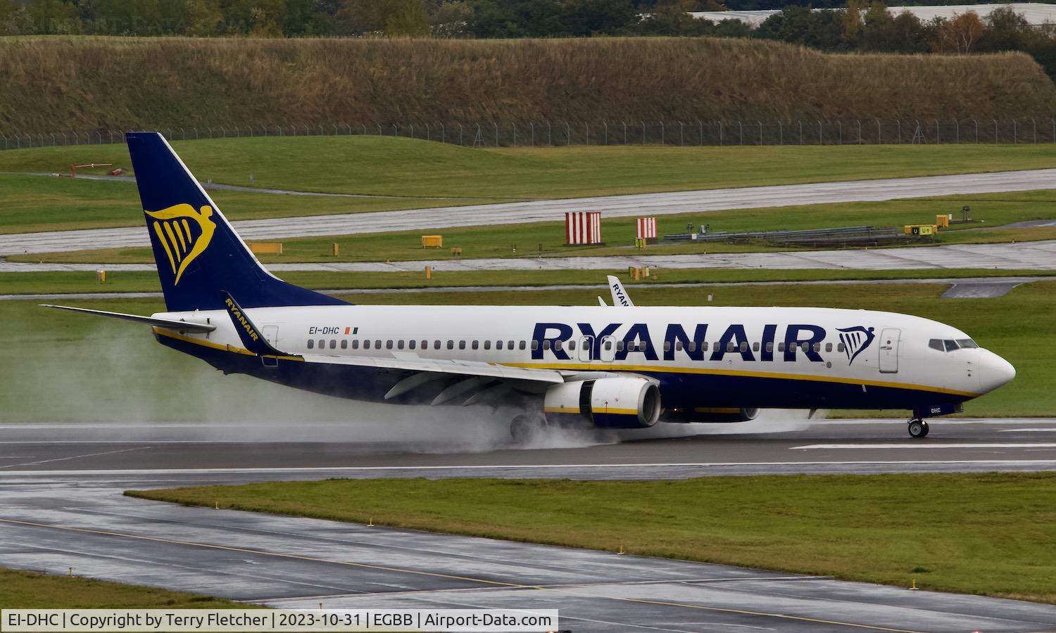EI-DHC, 2005 Boeing 737-8AS C/N 33573, At Birmingham