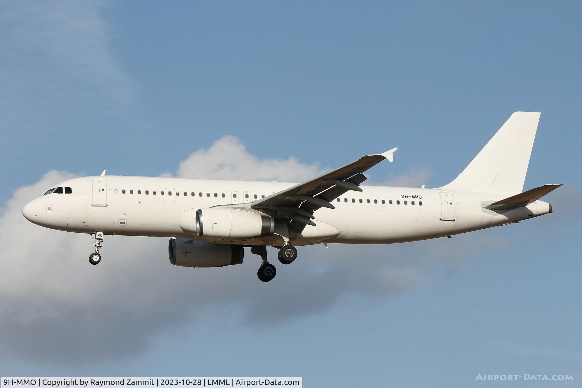 9H-MMO, 2008 Airbus A320-232 C/N 3577, A320 9H-MMO Malta MedAir