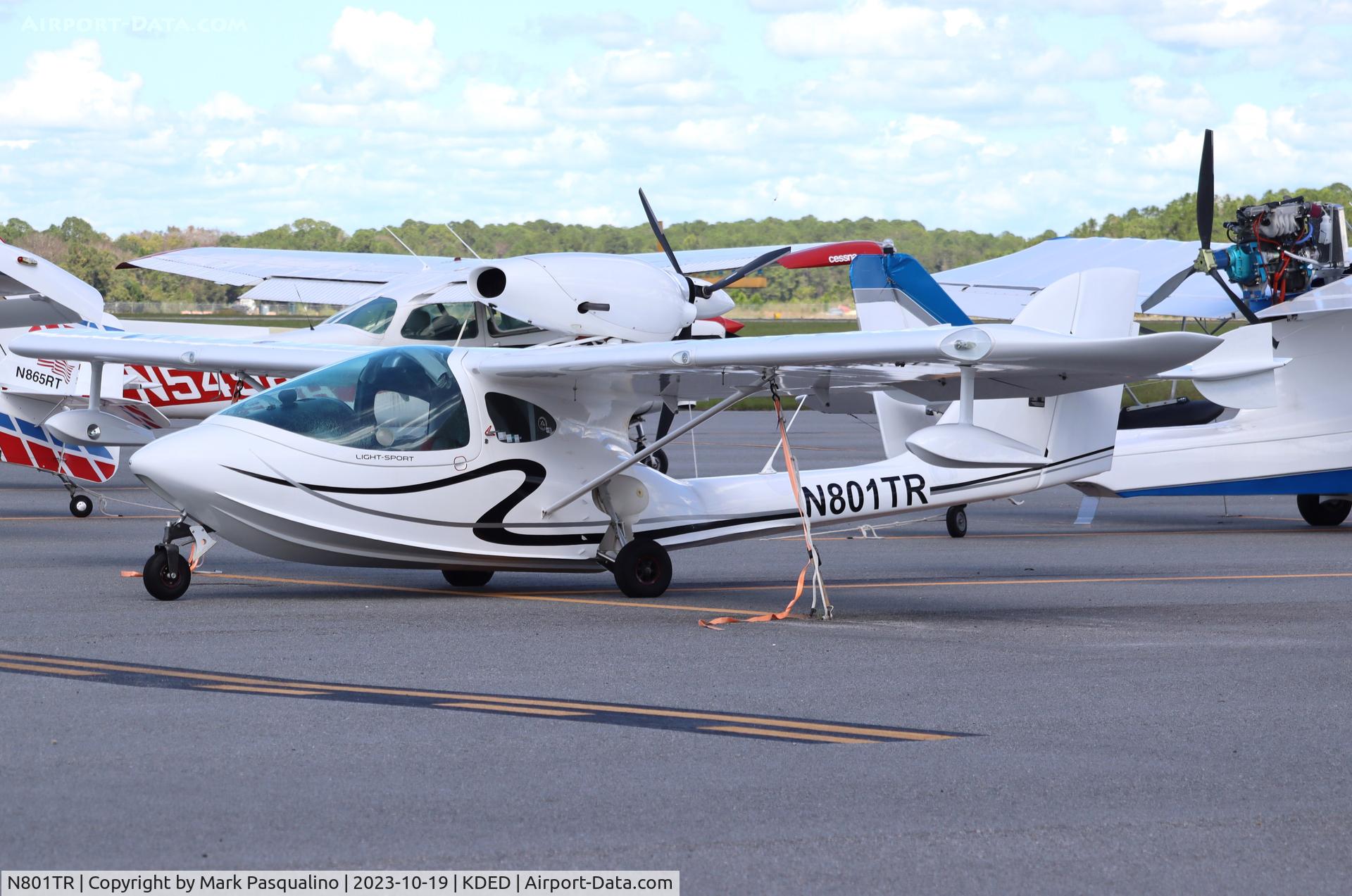 N801TR, 2009 Airmax SeaMax M-22 C/N 080, Airmax SeaMax M-22