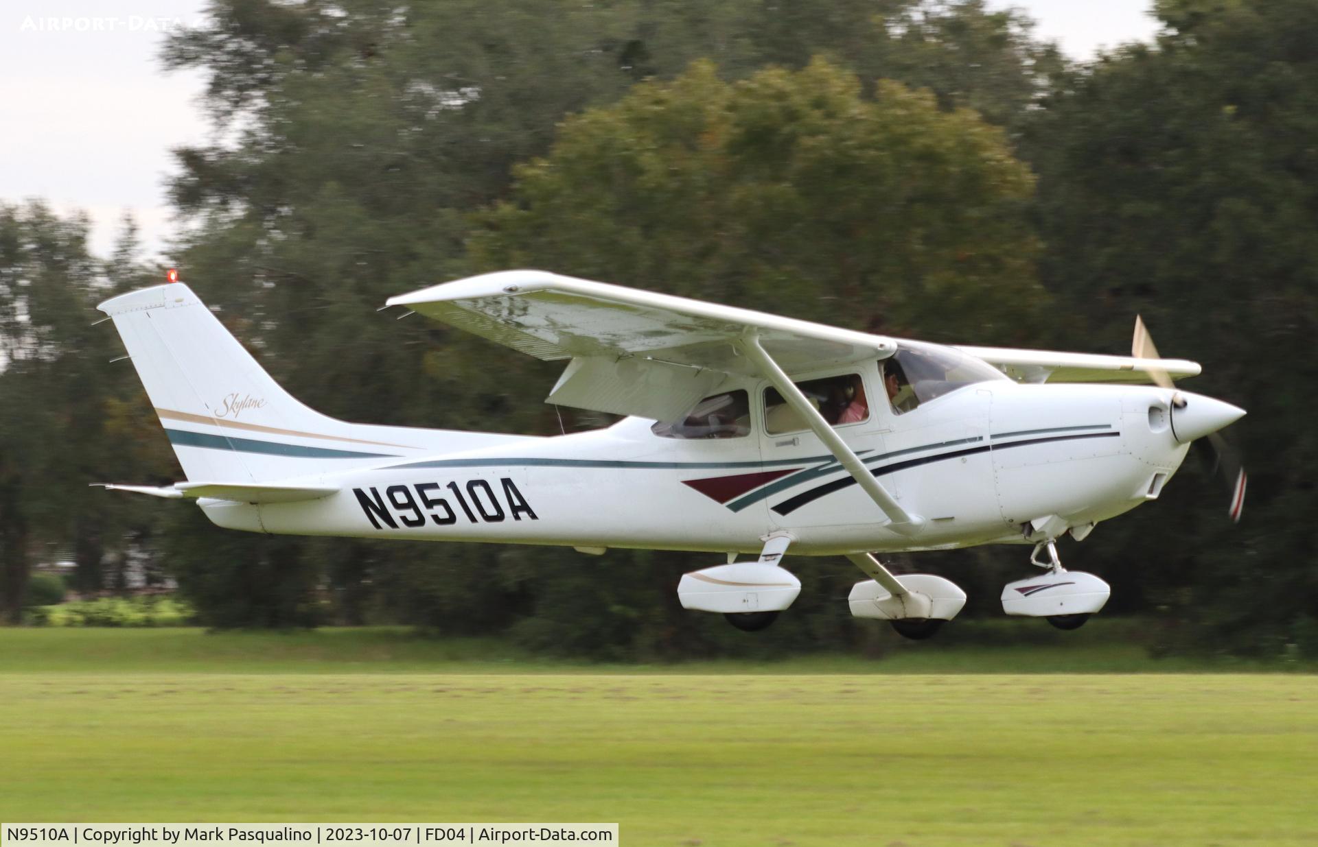 N9510A, Cessna 182S Skylane C/N 18280069, Cessna 182S