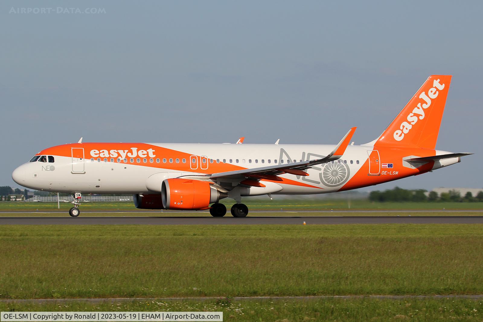 OE-LSM, 2022 Airbus A320-251N C/N 10142, at spl