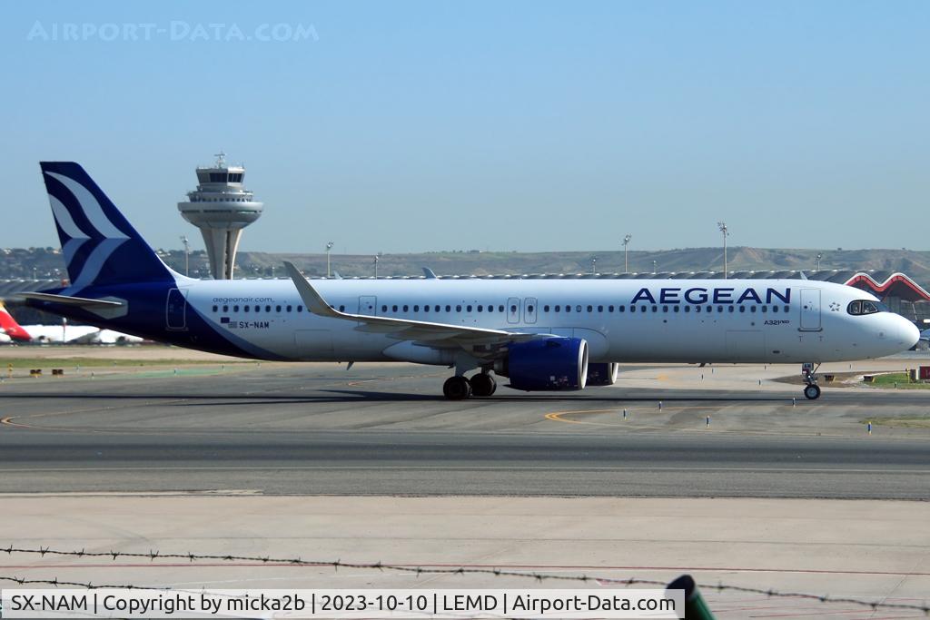 SX-NAM, 2022 Airbus A321-271NX C/N 11085, Taxiing