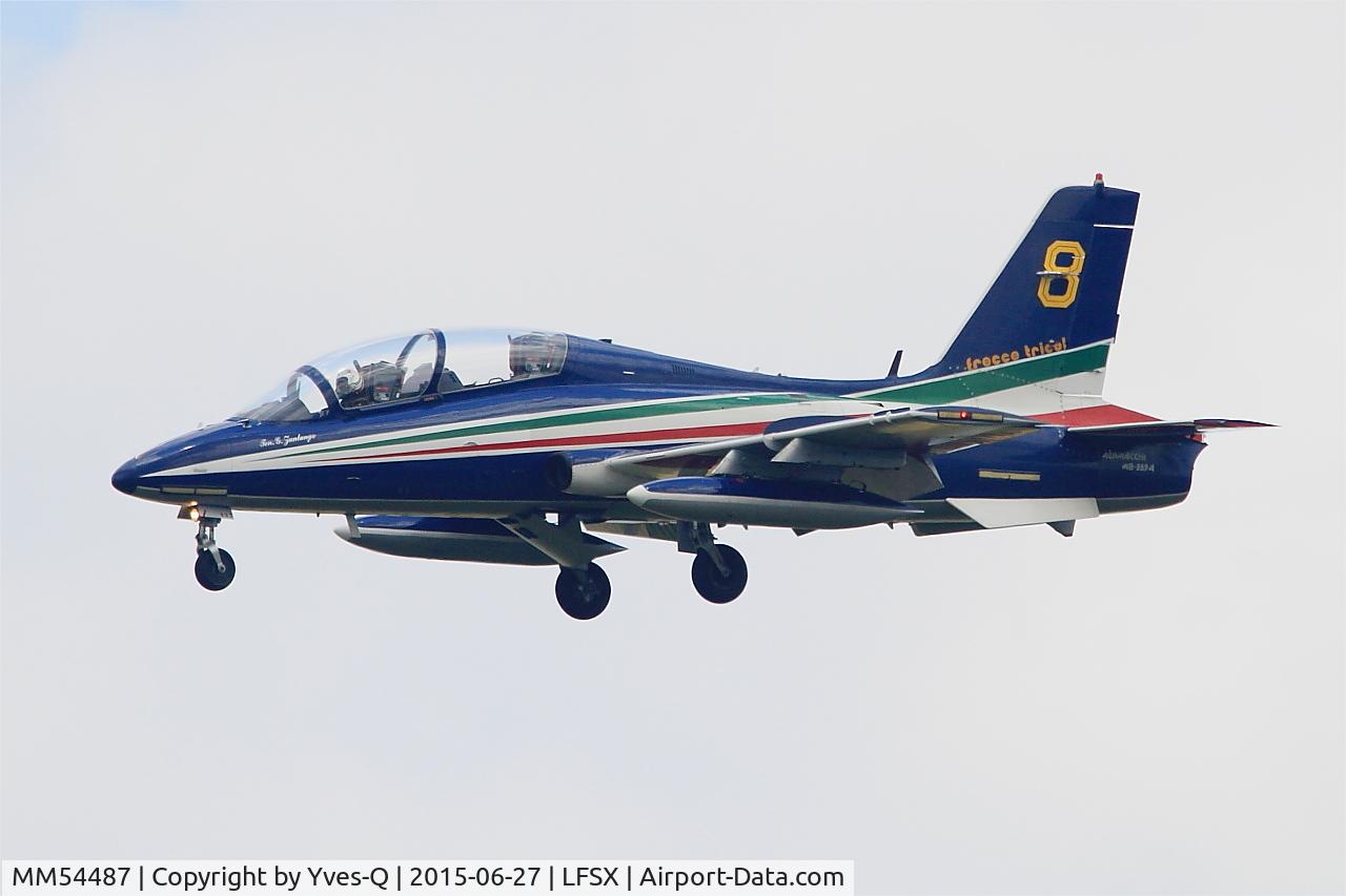 MM54487, Aermacchi MB-339PAN C/N 6684/079/AA035, Aermacchi MB-339PAN, Number 8 of Frecce Tricolori Aerobatic Team 2015, on final rwy 29, Luxeuil-Saint Sauveur Air Base 116 (LFSX)