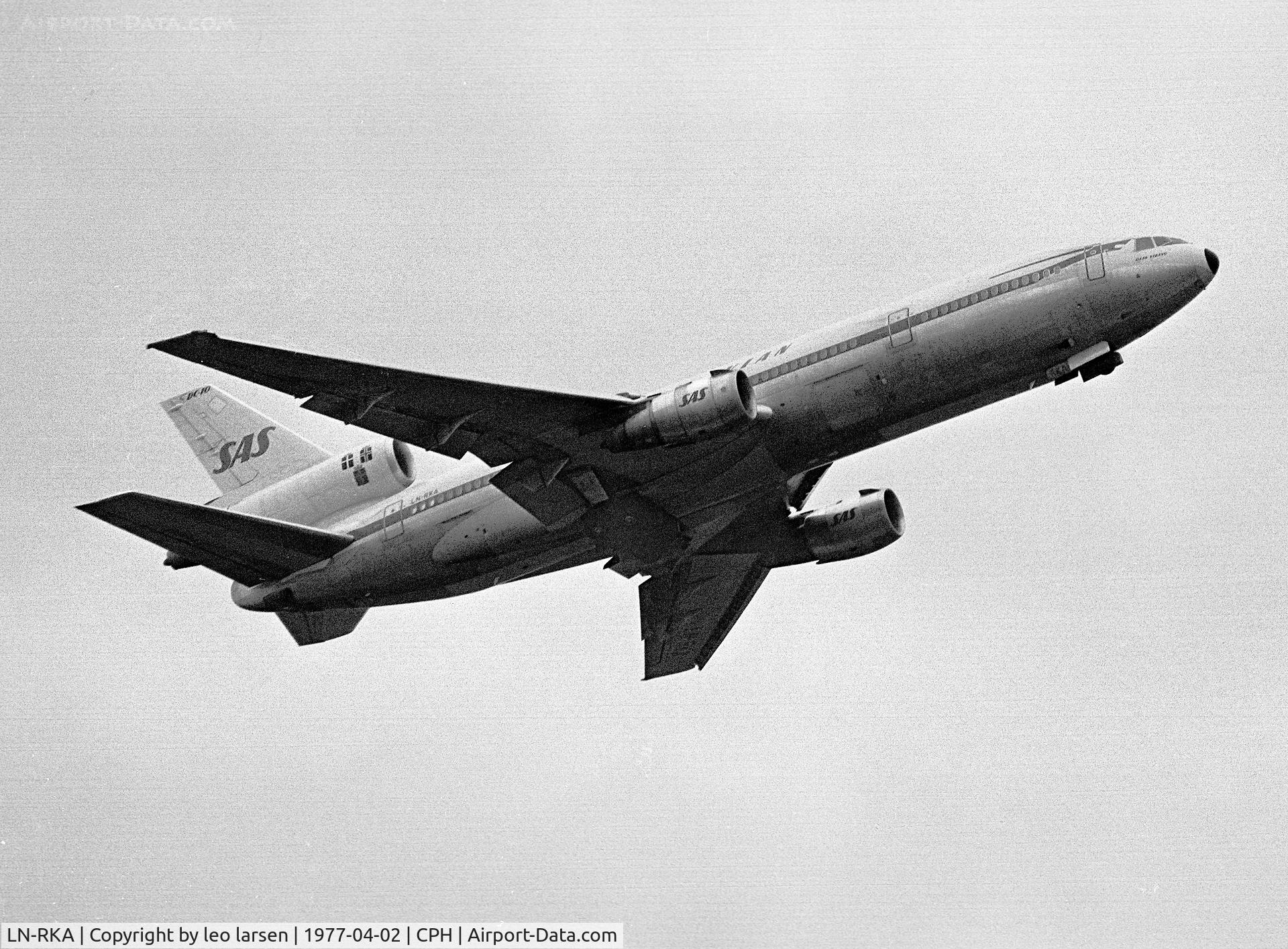 LN-RKA, 1974 Douglas DC-10-30 C/N 46868, Copenhagen 2.4.1977