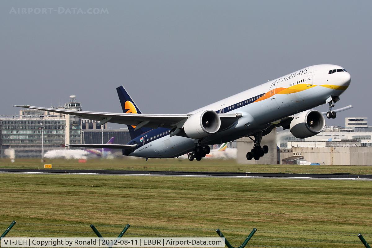 VT-JEH, 2007 Boeing 777-35R/ER C/N 35166, at bru