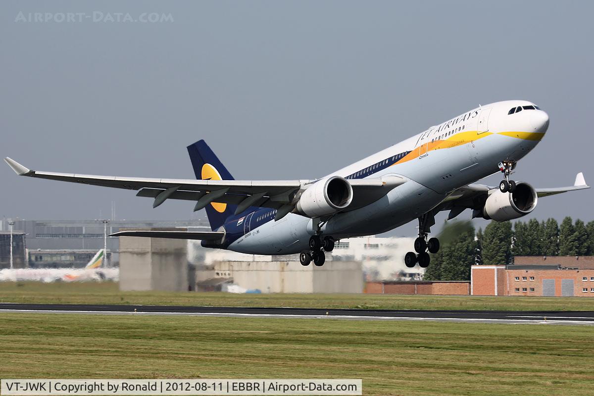 VT-JWK, 2007 Airbus A330-203 C/N 888, at bru