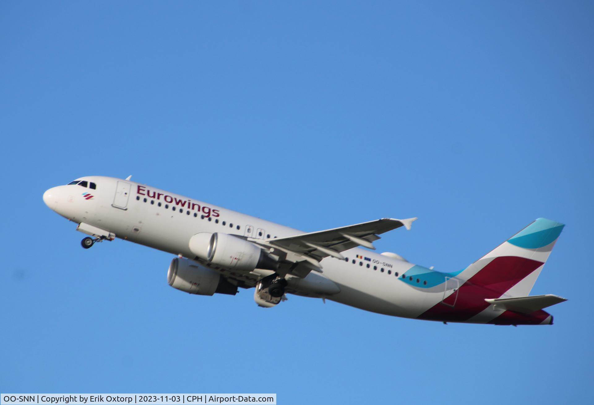 OO-SNN, 2010 Airbus A320-214 C/N 4269, OO-SNN taking off rw 22R