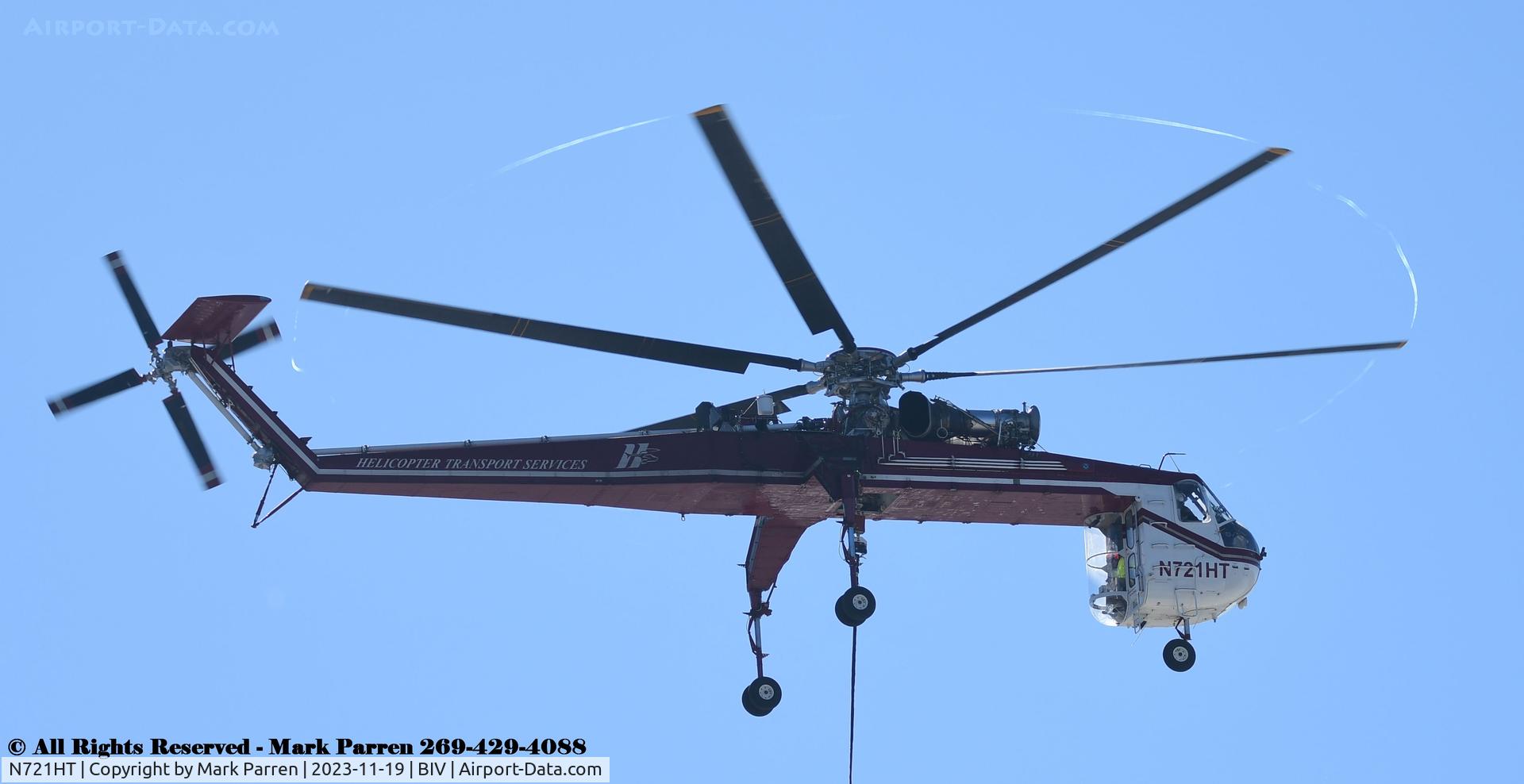 N721HT, 1969 Sikorsky CH-54B Tarhe C/N 64-073, Working in Holland, Michigan.