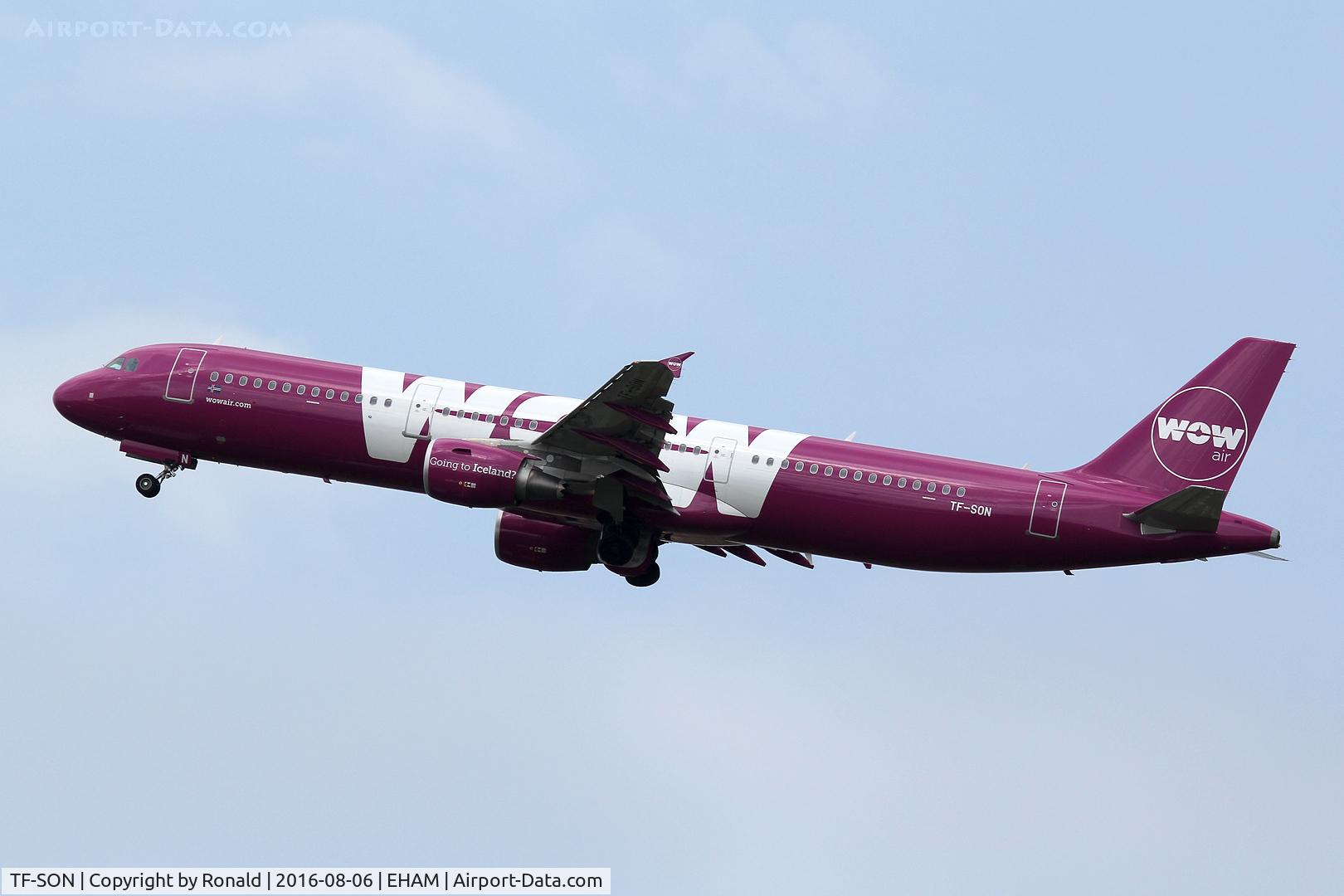TF-SON, 2013 Airbus A321-211 C/N 5733, at spl