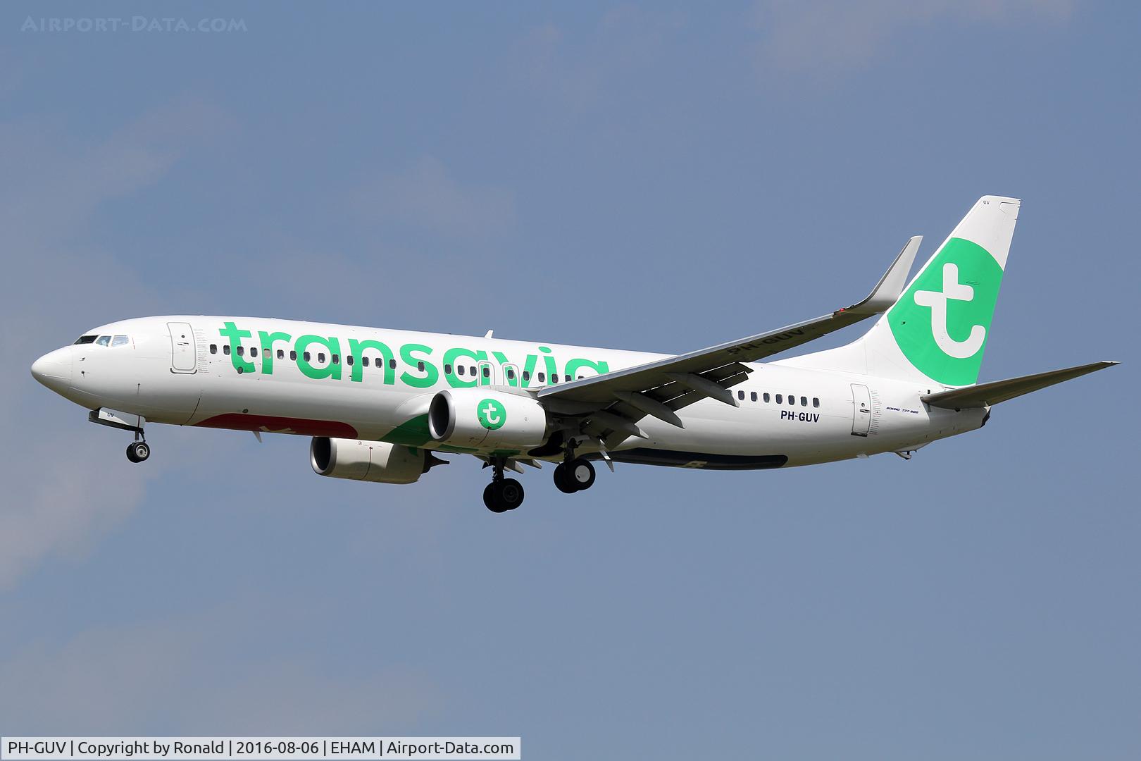 PH-GUV, 2012 Boeing 737-8EH C/N 39609, at spl