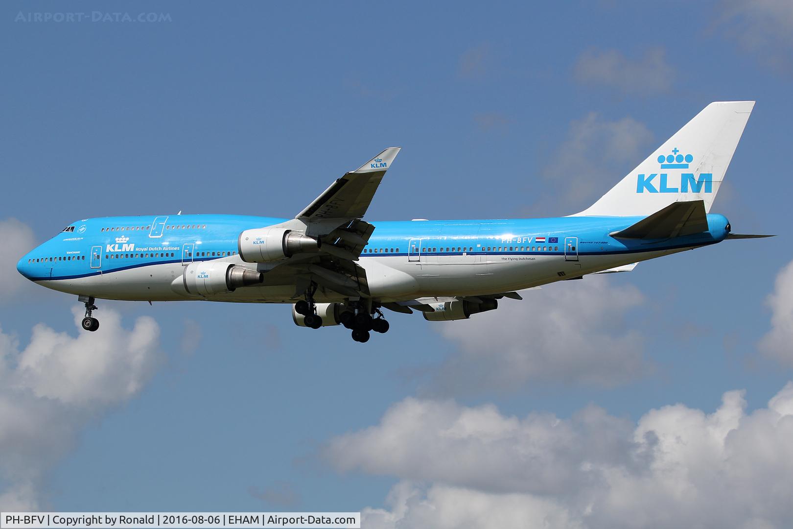 PH-BFV, 1999 Boeing 747-406BC C/N 28460, at spl