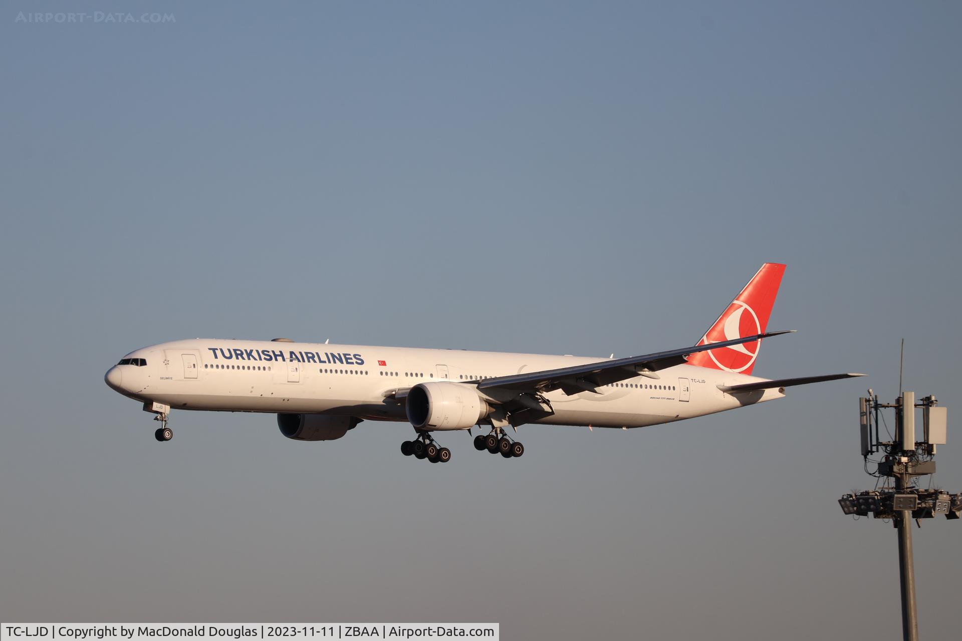 TC-LJD, 2015 Boeing 777-3F2/ER C/N 44125, PEK/ZBAA