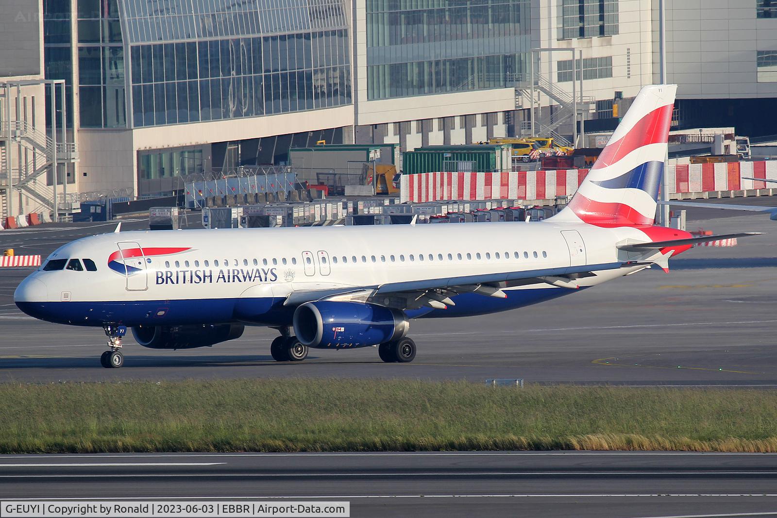 G-EUYI, 2010 Airbus A320-232 C/N 4306, at bru